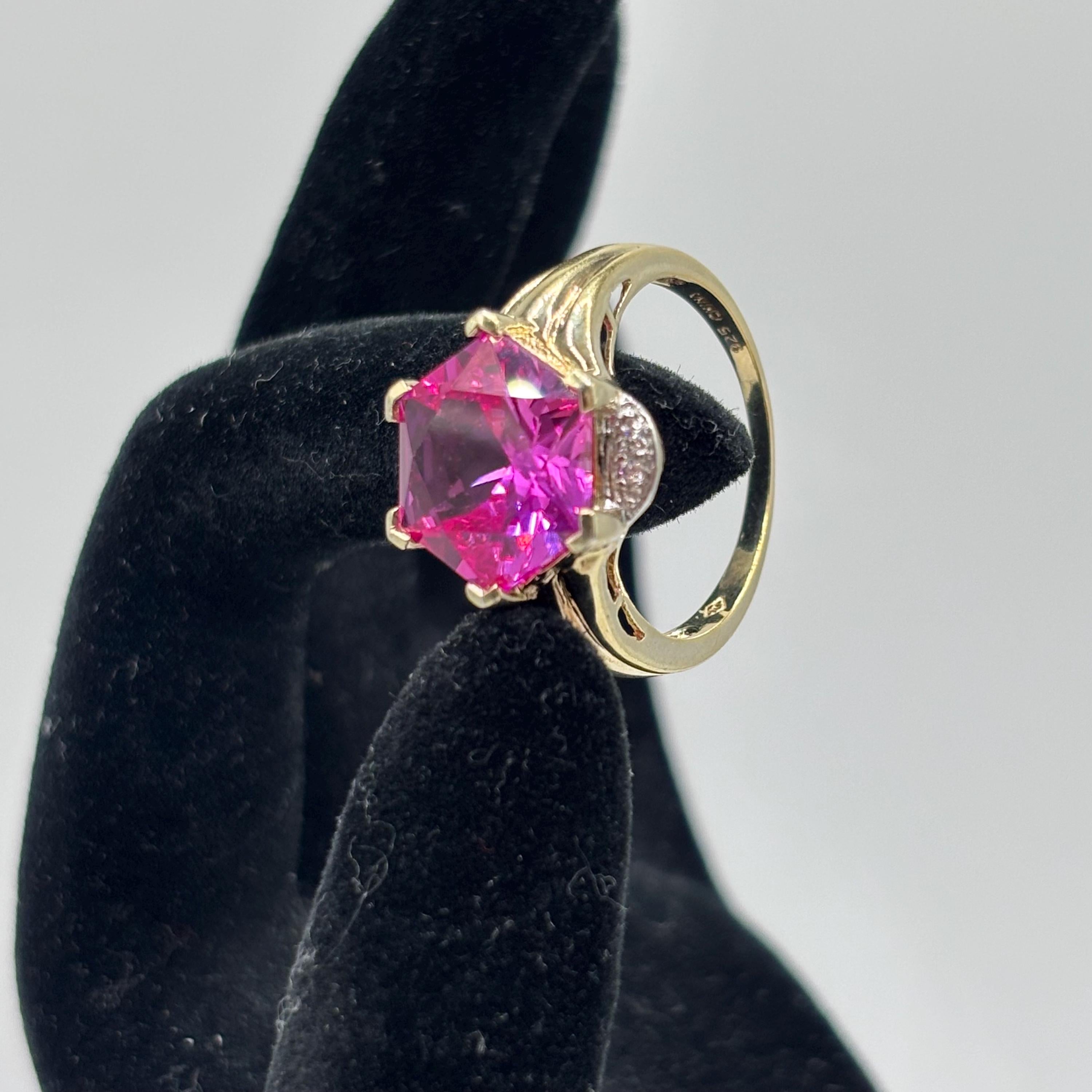 18K Gold Vermeil Over 925 Sterling Silver Pink Sapphire Ring Size 10