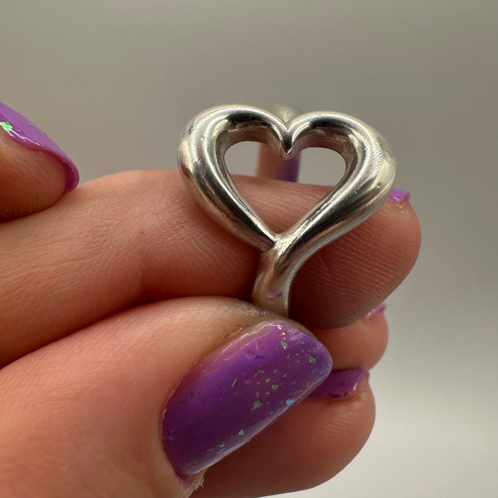 RETIRED James Avery Abounding Heart Sterling Silver Ring - Size 6.75