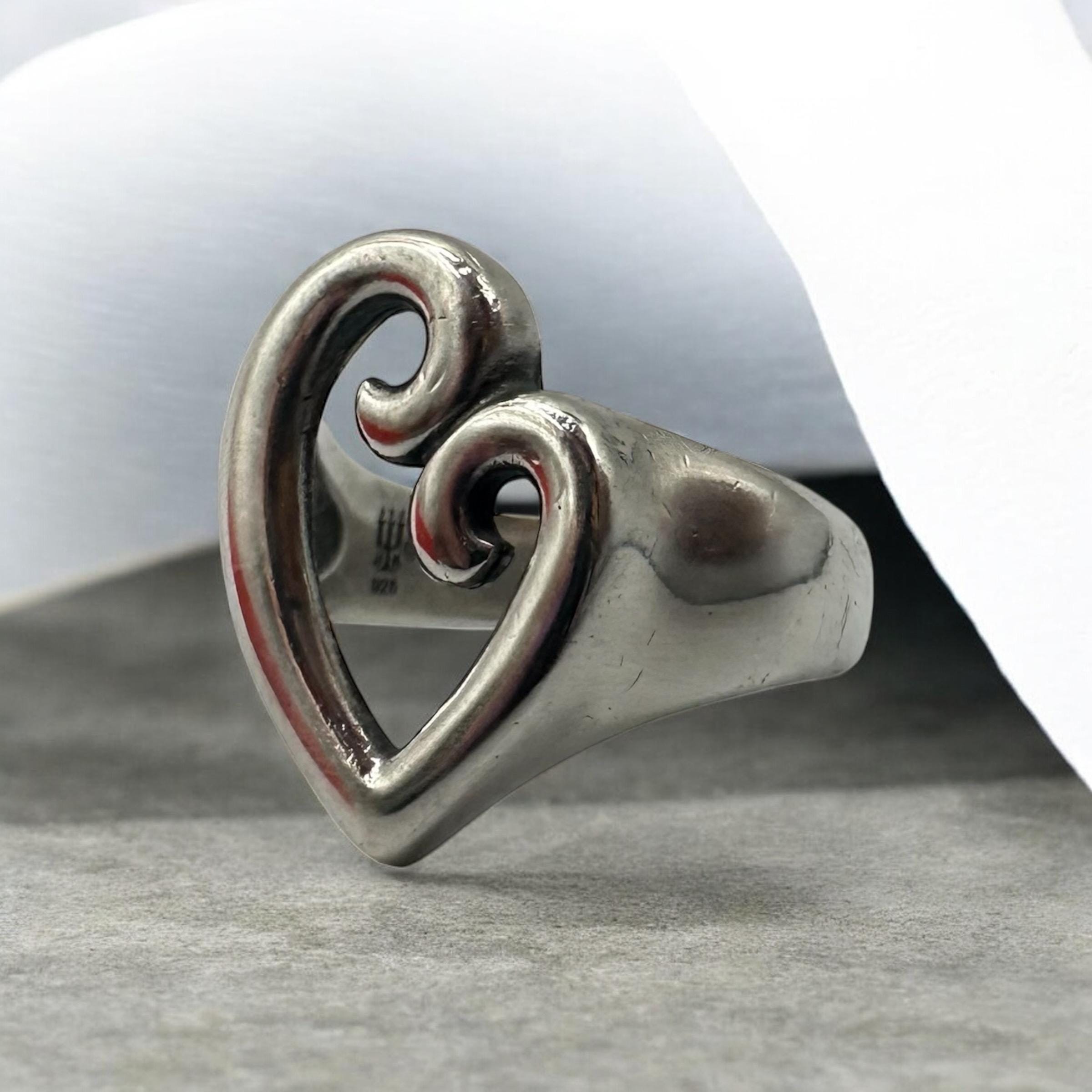 James Avery Mothers Love Sterling Silver Ring, Heart Scroll Design, Size 7.25