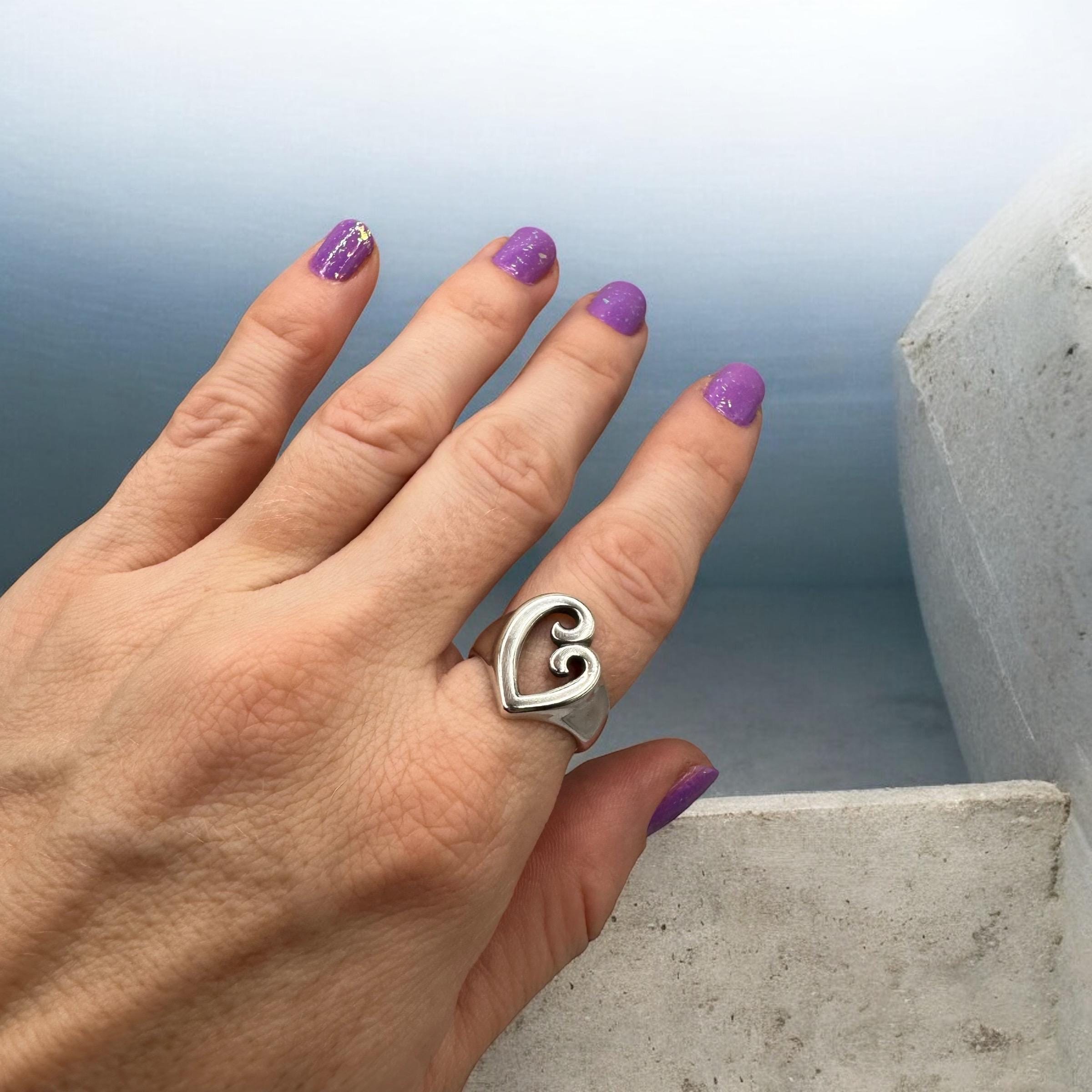 James Avery Mothers Love Sterling Silver Ring, Heart Scroll Design, Size 7.25