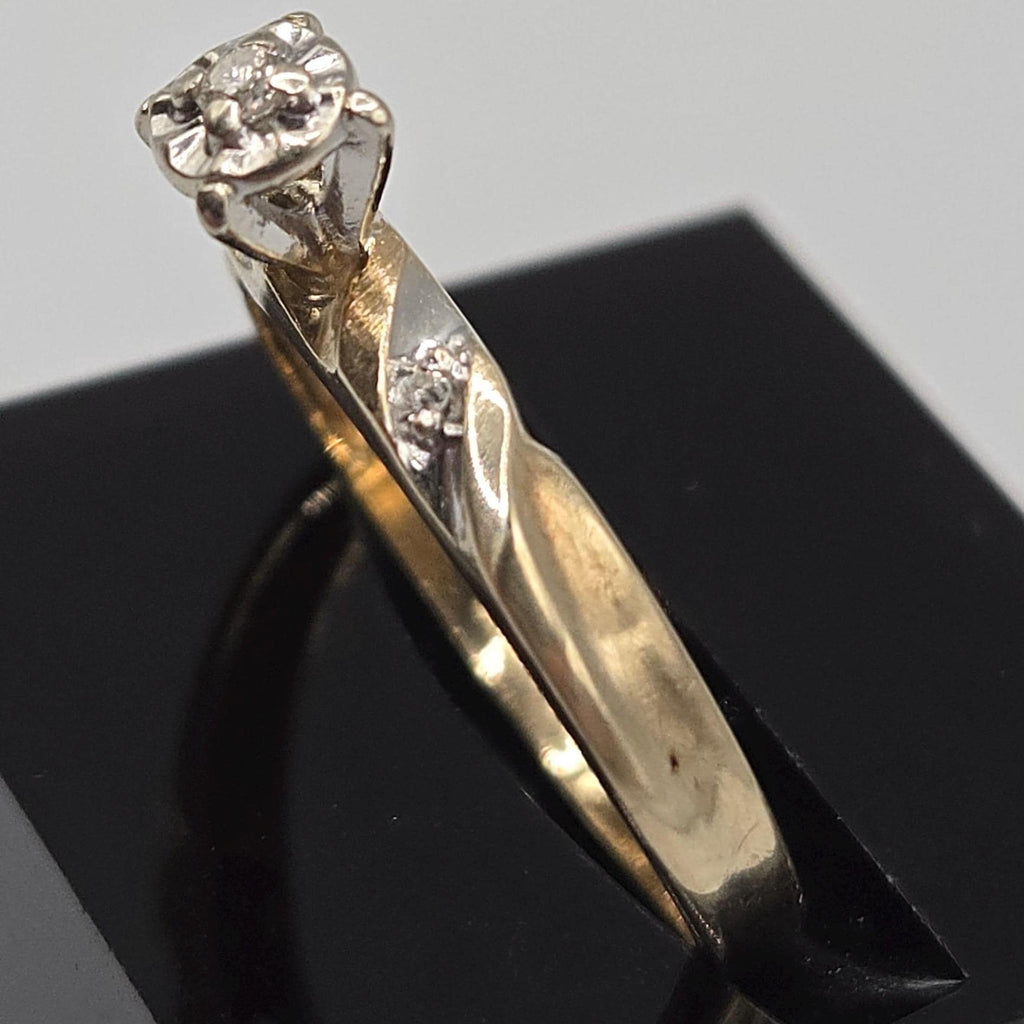 Vintage 14K Gold Diamond Ring Size 6