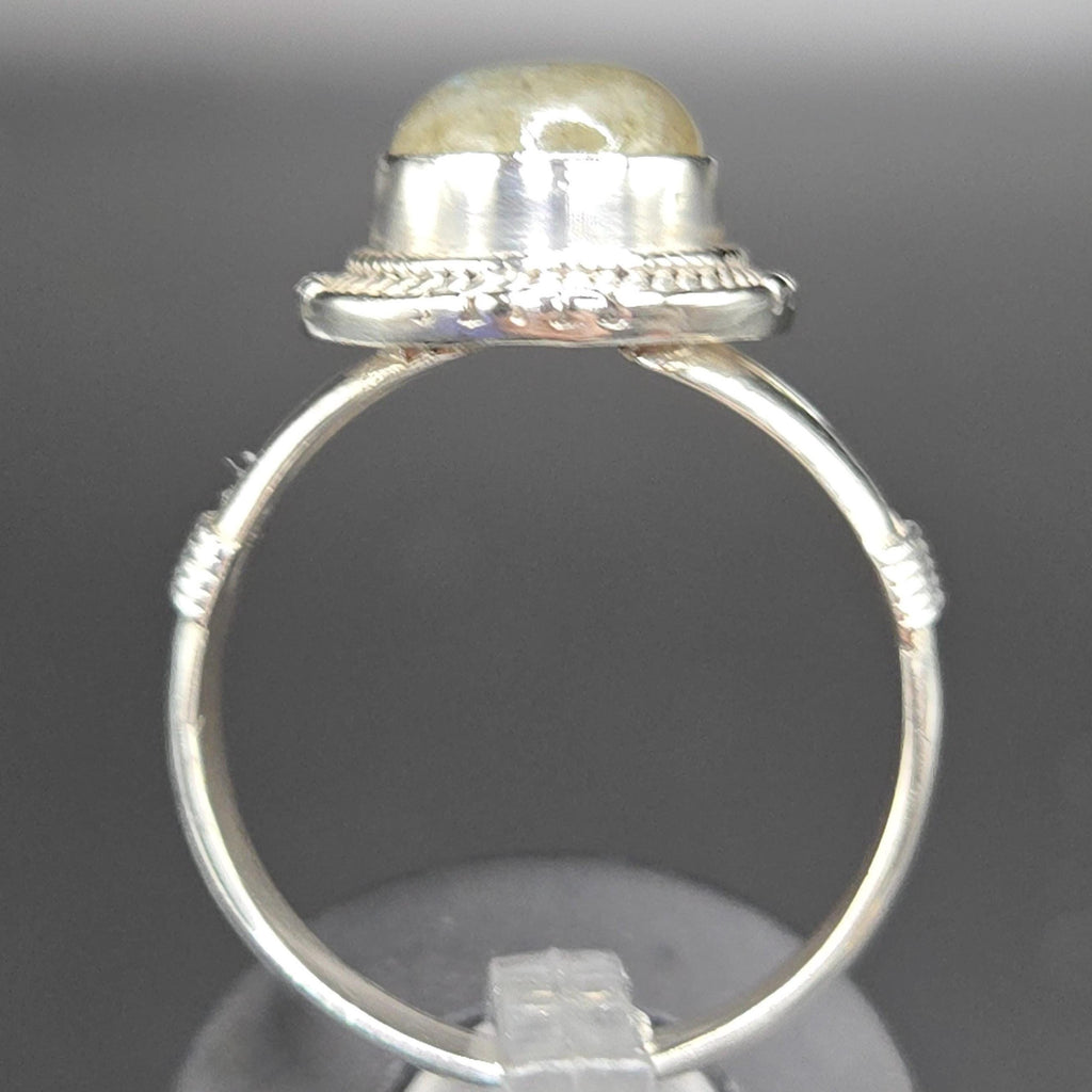 Sterling Silver Labradorite Ring, Size 6.75