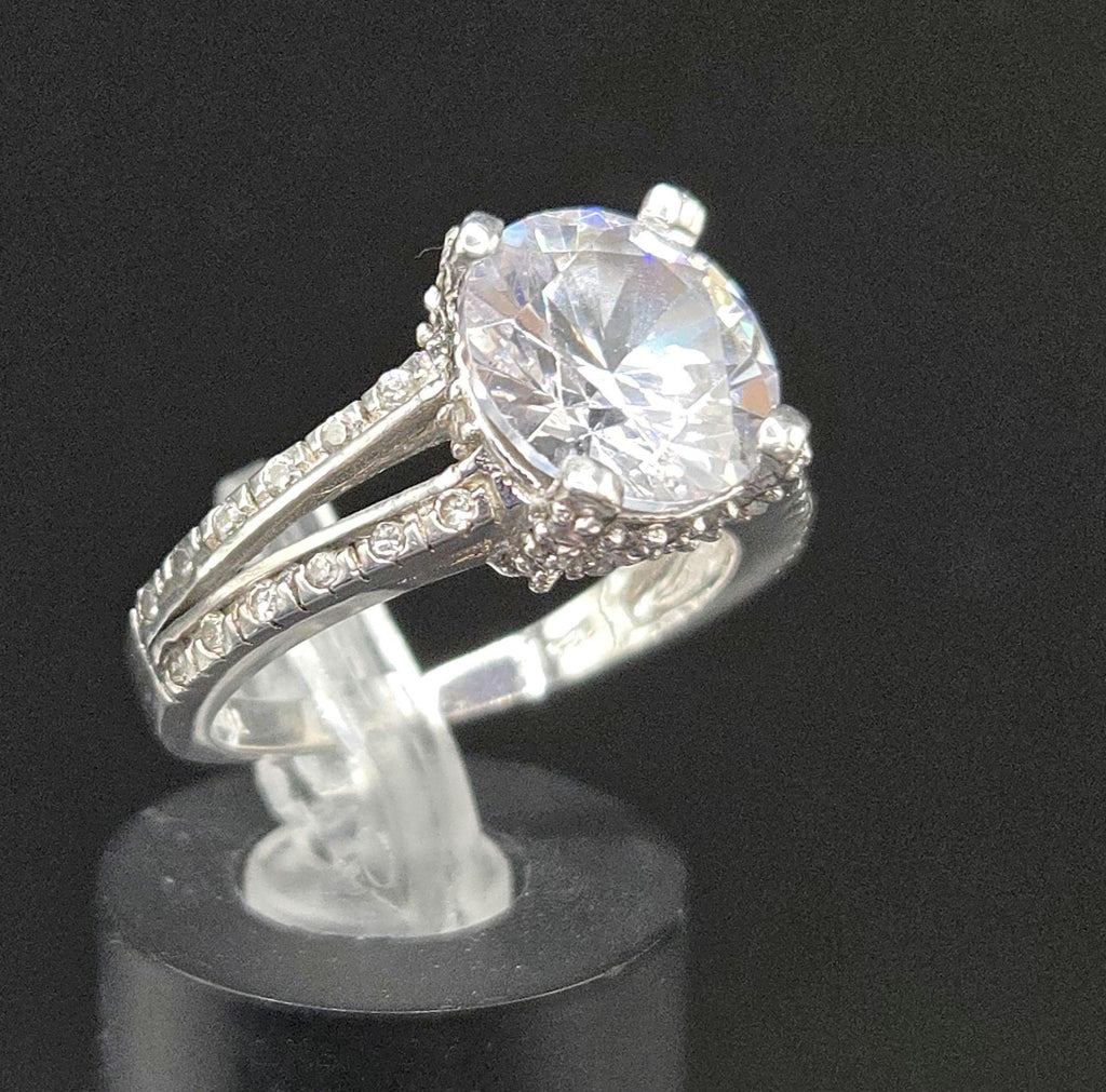 925 Sterling Silver CZ Statement Ring - Size 6.75
