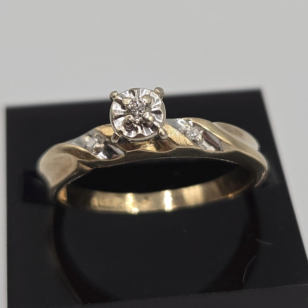 Vintage 14K Gold Diamond Ring Size 6