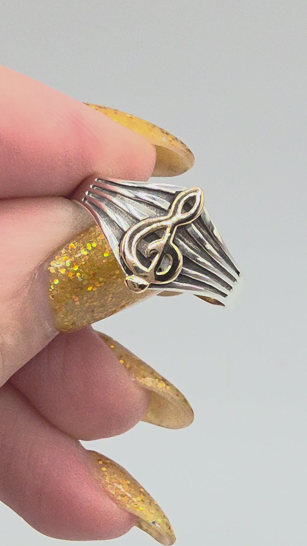 RETIRED James Avery Solid 14K Gold Treble Clef Sterling Silver Music Ring Size 8