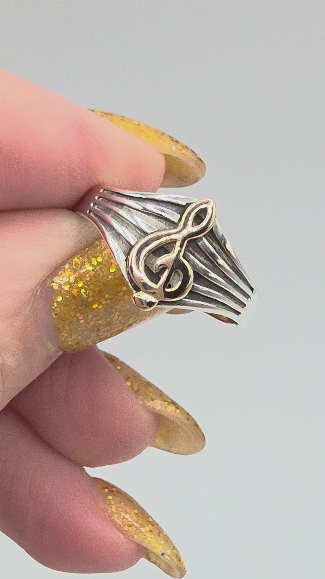 RETIRED James Avery Solid 14K Gold Treble Clef Sterling Silver Music Ring Size 8
