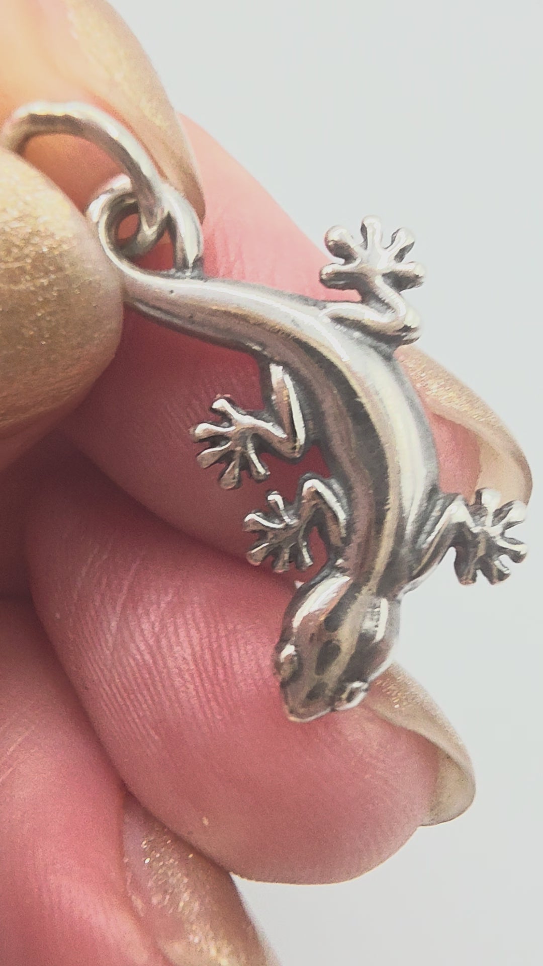James Avery Sterling Silver Gecko Lizard Charm Pendant - RETIRED