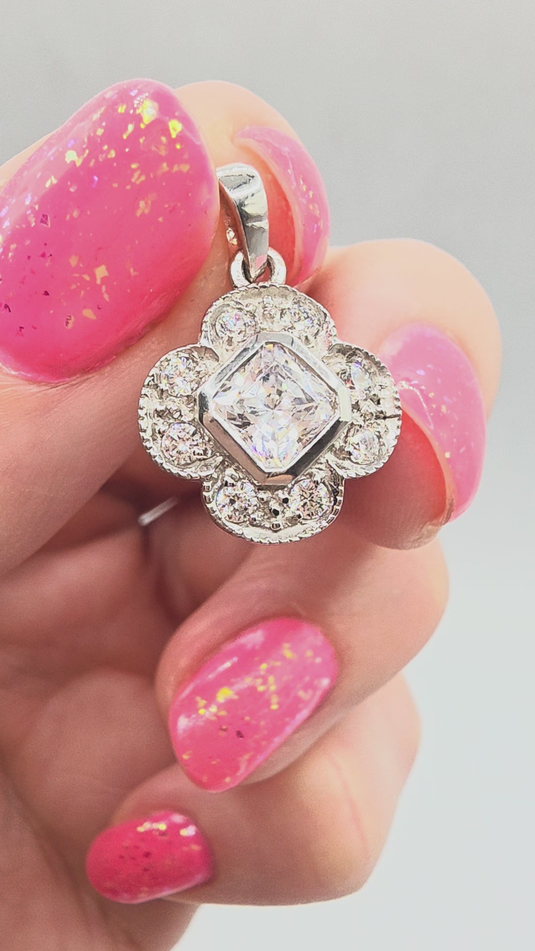 925 Sterling Silver Necklace Pendant with Princess Cut CZ & Clover Halo