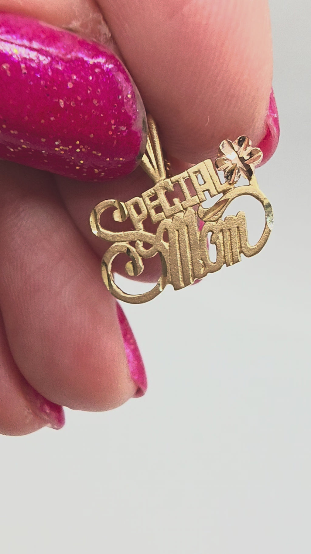Michael Anthony Solid 14K Yellow Gold Special Mom Mothers Day Pendant