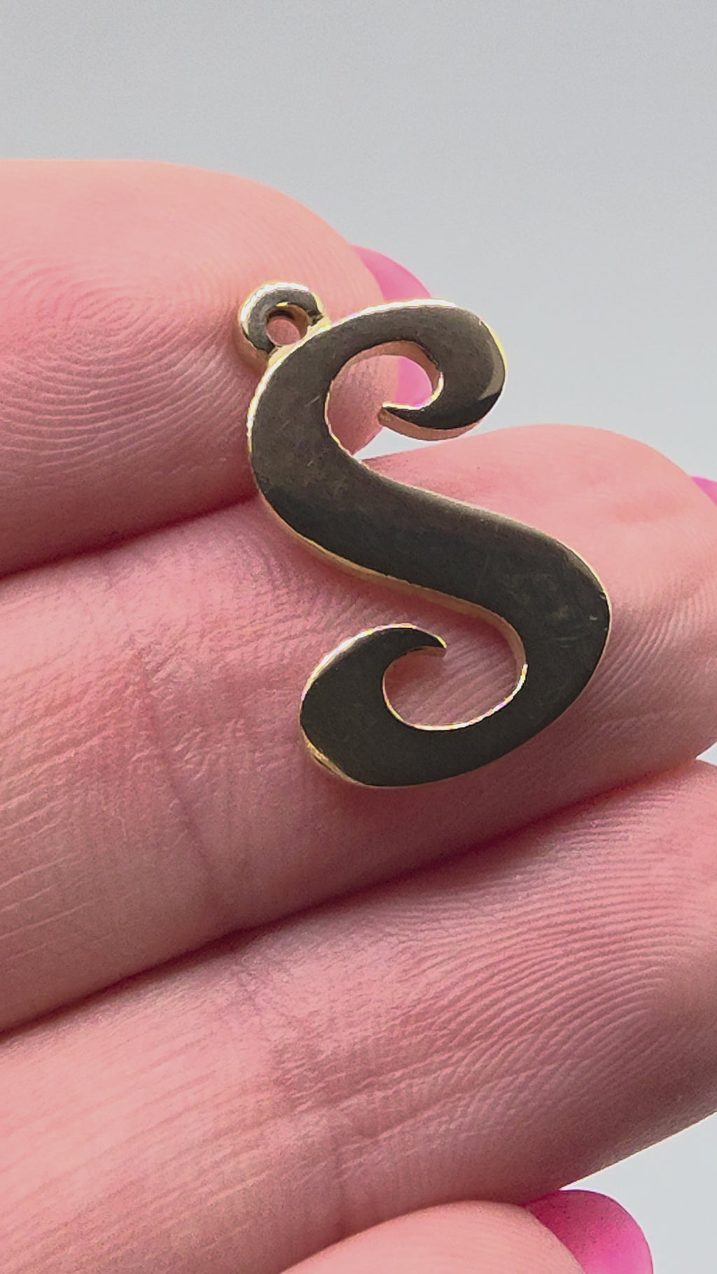 Retired James Avery Solid 14K Yellow Gold LARGE Letter "S" Initial Charm Pendant