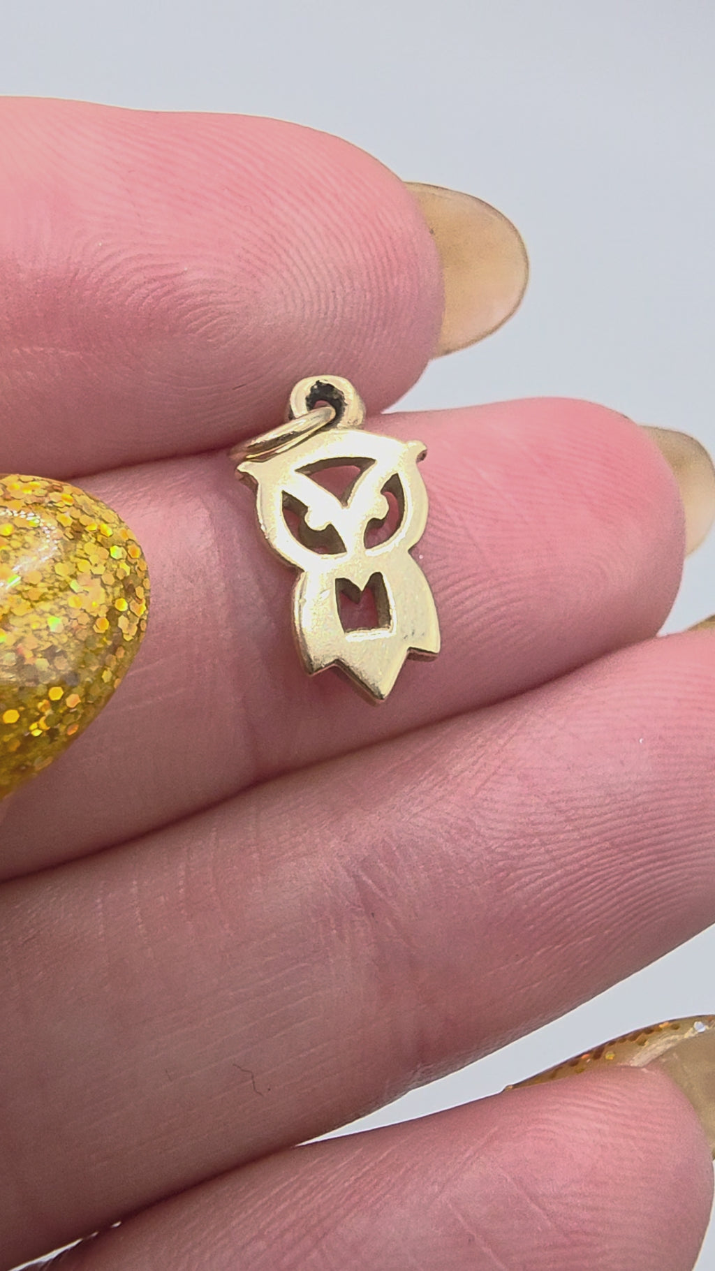 Retired James Avery Solid 14K Gold Owl Cutout Charm Pendant with Box and Pouch