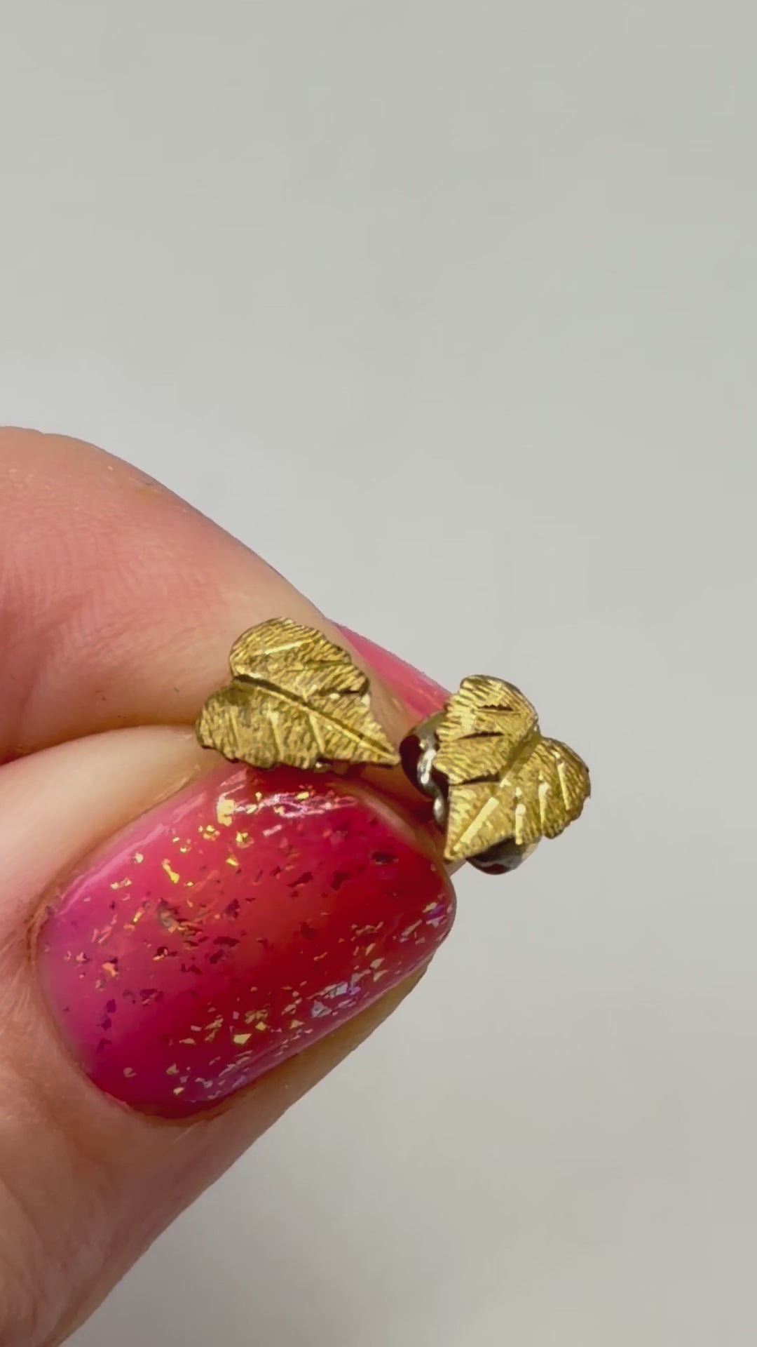 Solid 14K Yellow Gold Leaf Stud Earrings