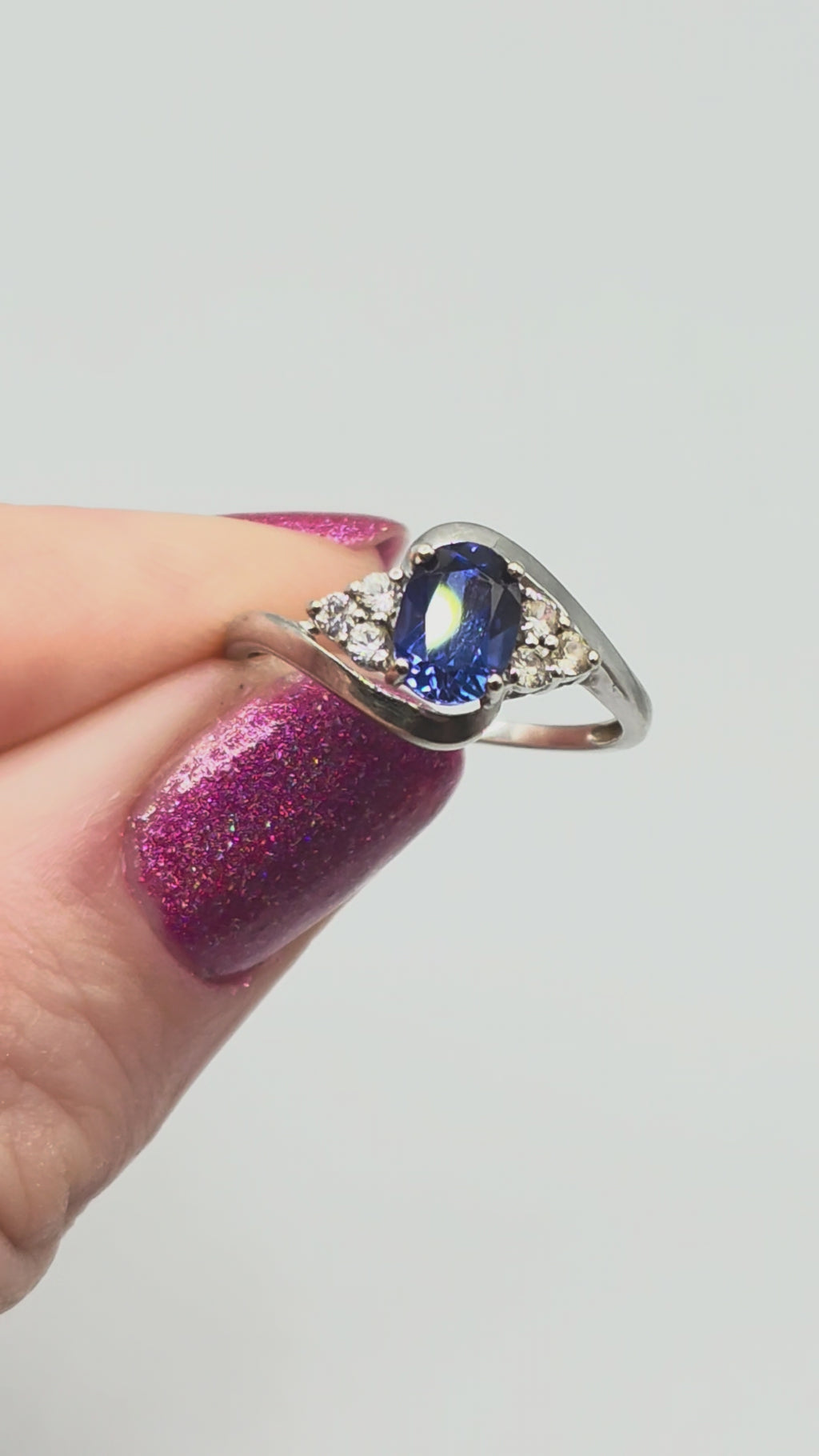 RJW Solid 10K White Gold Ring with Blue Sapphire & White Topaz - Size 6.5