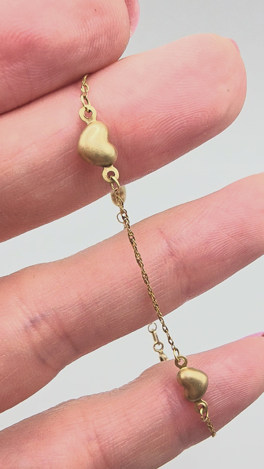 Royal Chain Inc. Solid 14K Yellow Gold Bracelet with 3D Hearts - 6 Inch