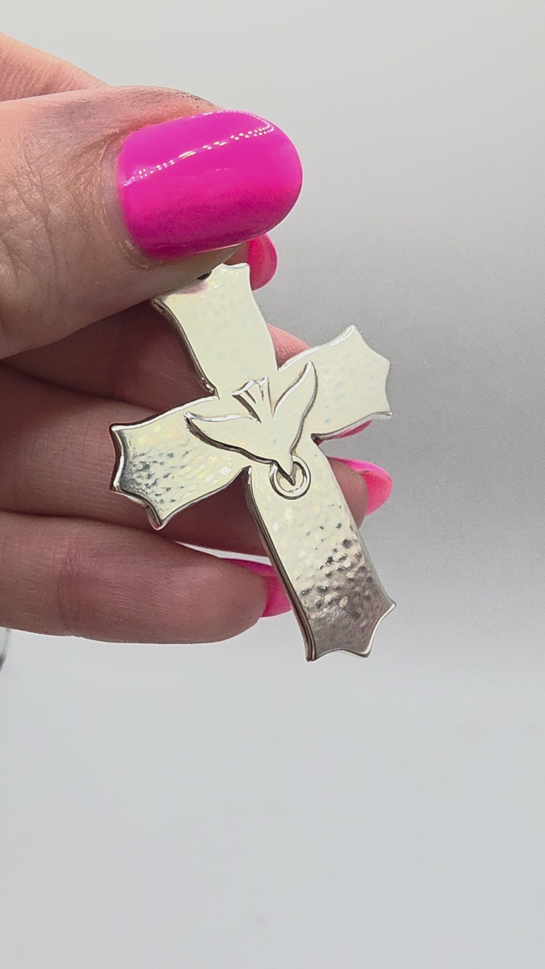 RETIRED James Avery 925 Sterling Silver Descending Dove Cross Necklace Pendant