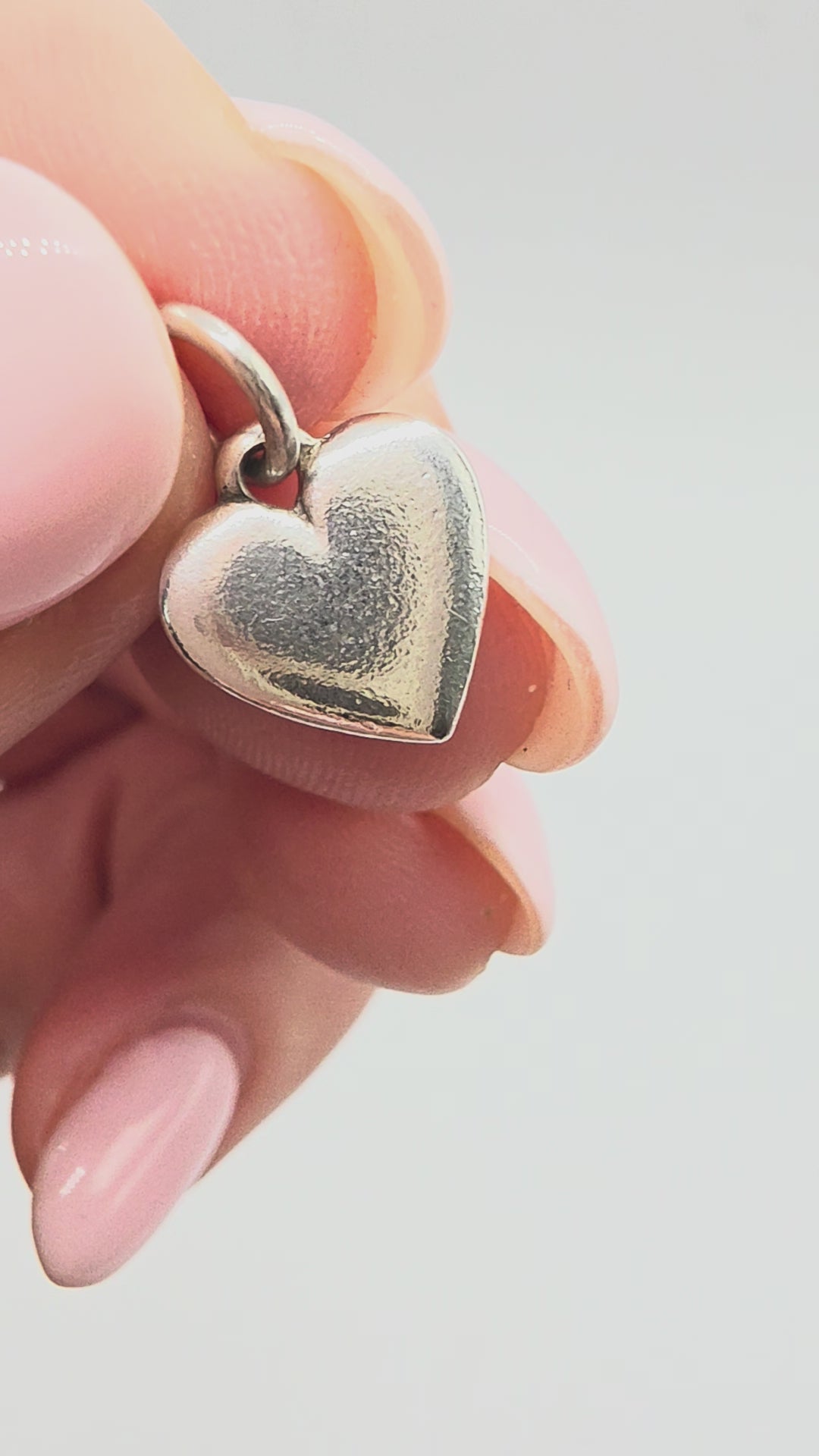 Video of James Avery Mini Heart Love Charm Pendant - Uncut with Box