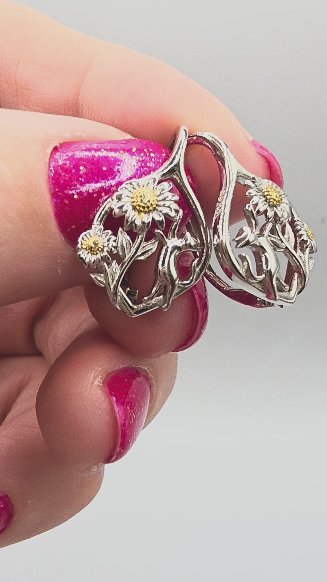 925 Sterling Silver Kitty Cat & Sunflower Leverback Drop Earrings with 24K Gold Accents