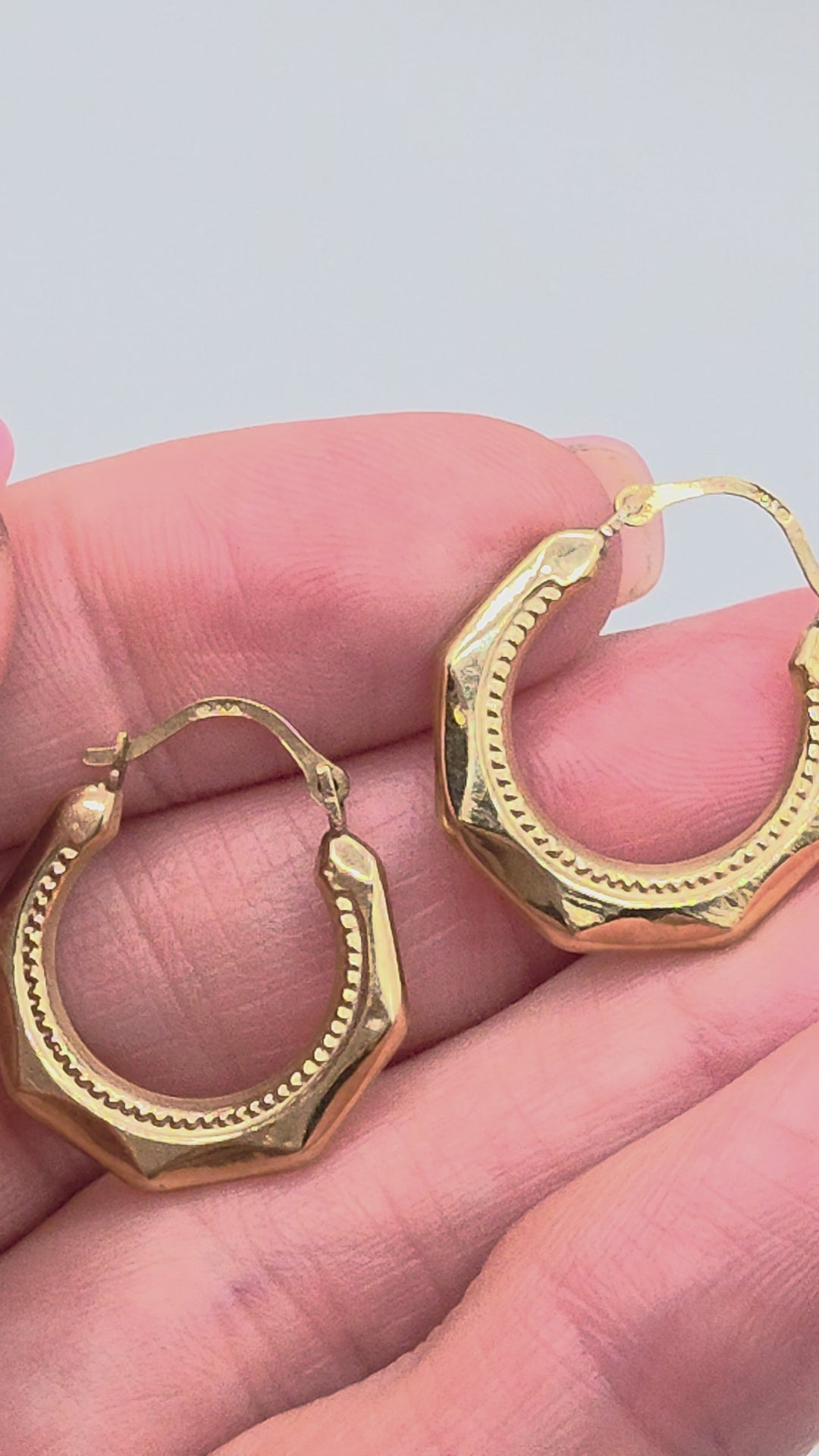 Vintage Solid 10K Yellow Gold Faceted Octagon Creole Hoop Earrings