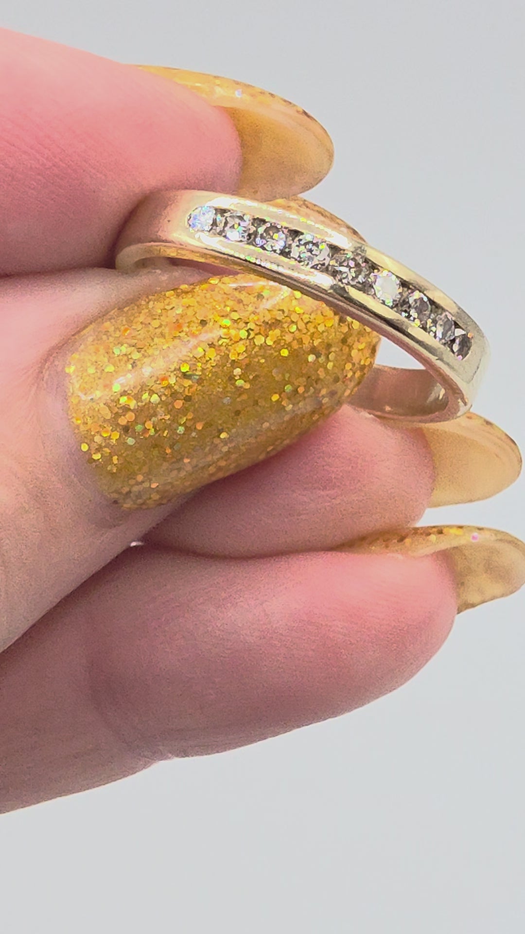 Solid 14K Yellow Gold 9 Diamond Channel Set Stackable Ring - Size 9