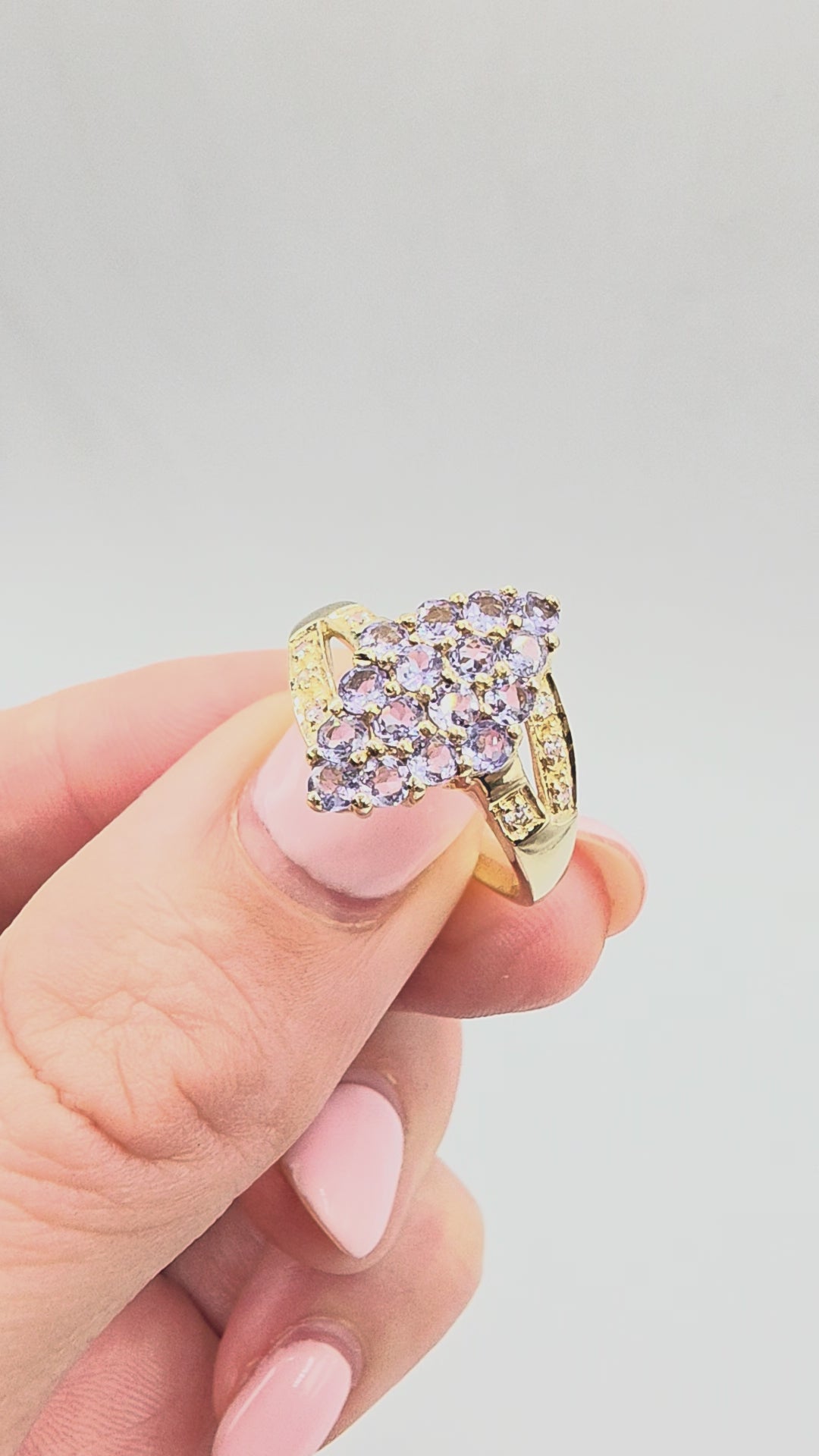 Solid 10K Yellow Gold Tanzanite Cluster Ring - Size 8