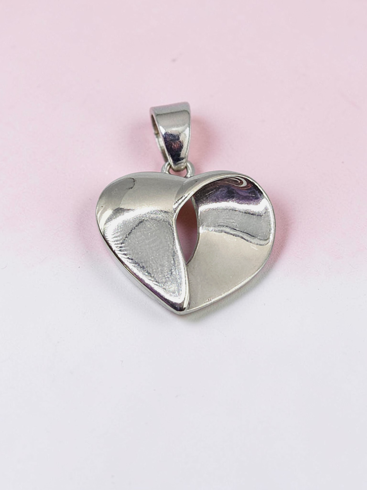 RETIRED James Avery Folded Open Heart Sterling Silver Necklace Pendant HTF