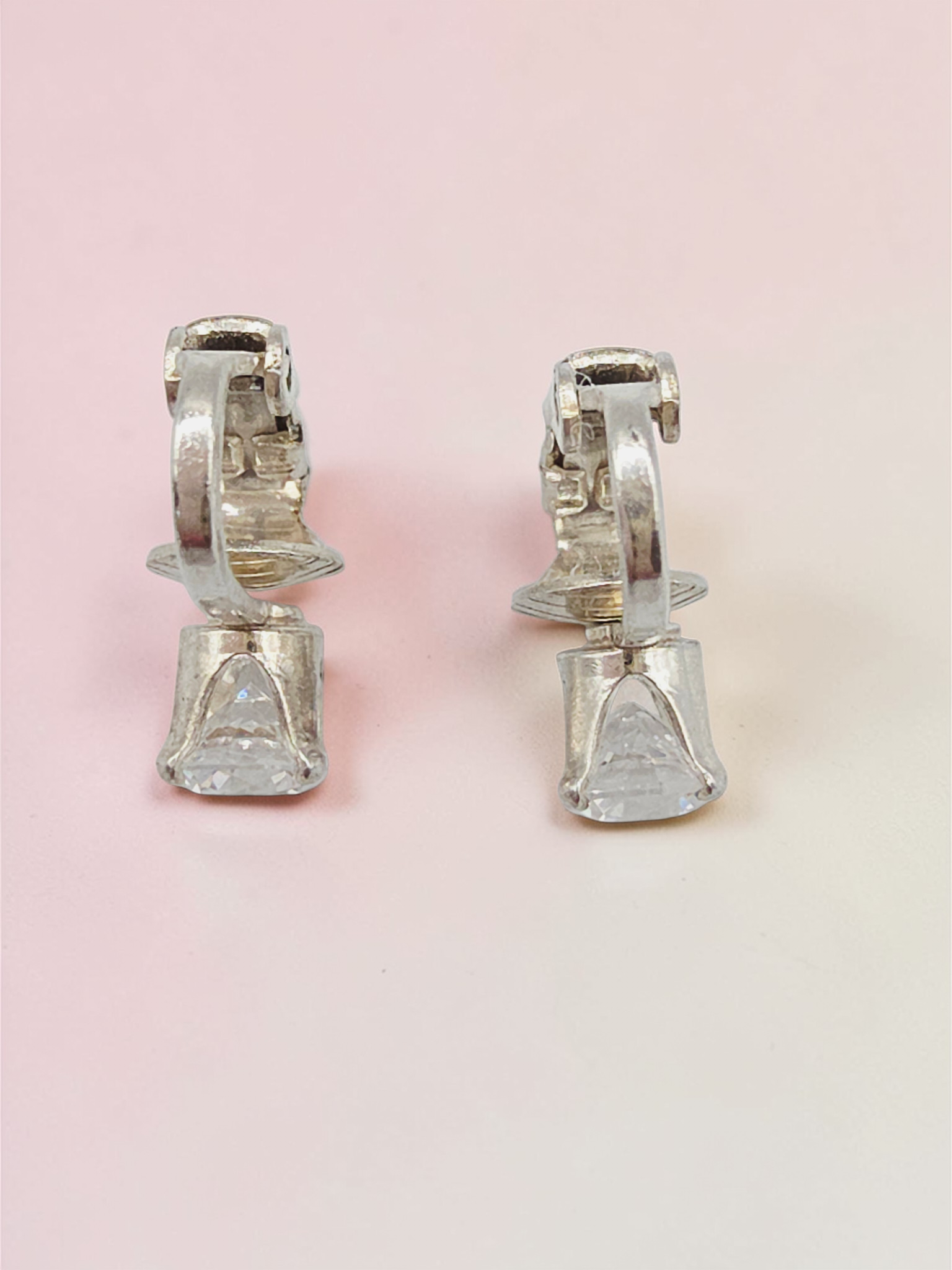 925 Sterling Silver Leverback Earrings with Round Cubic Zirconia