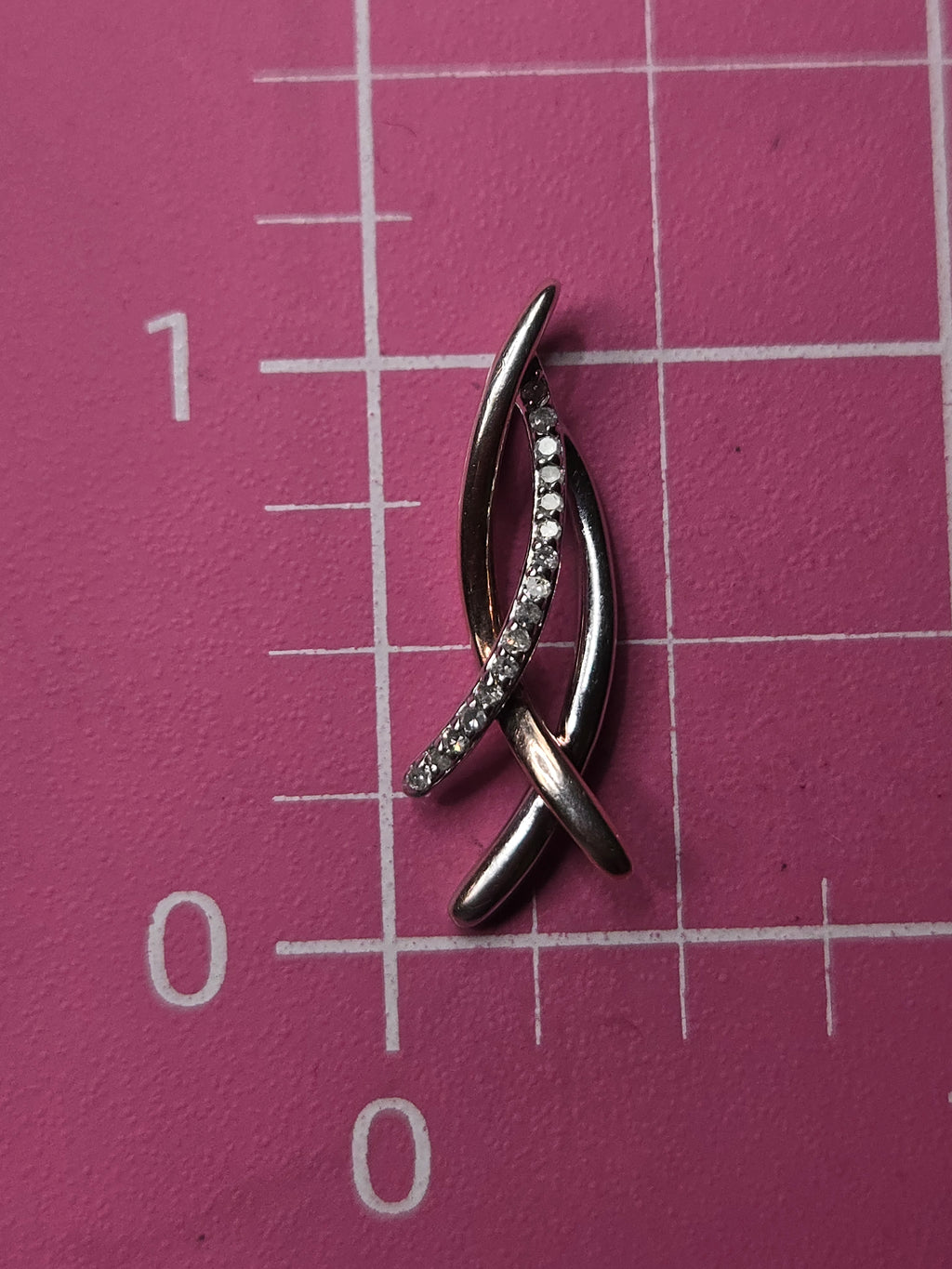 925 Sterling Silver 10K Rose Gold Plated Diamond Ribbon Necklace Pendant