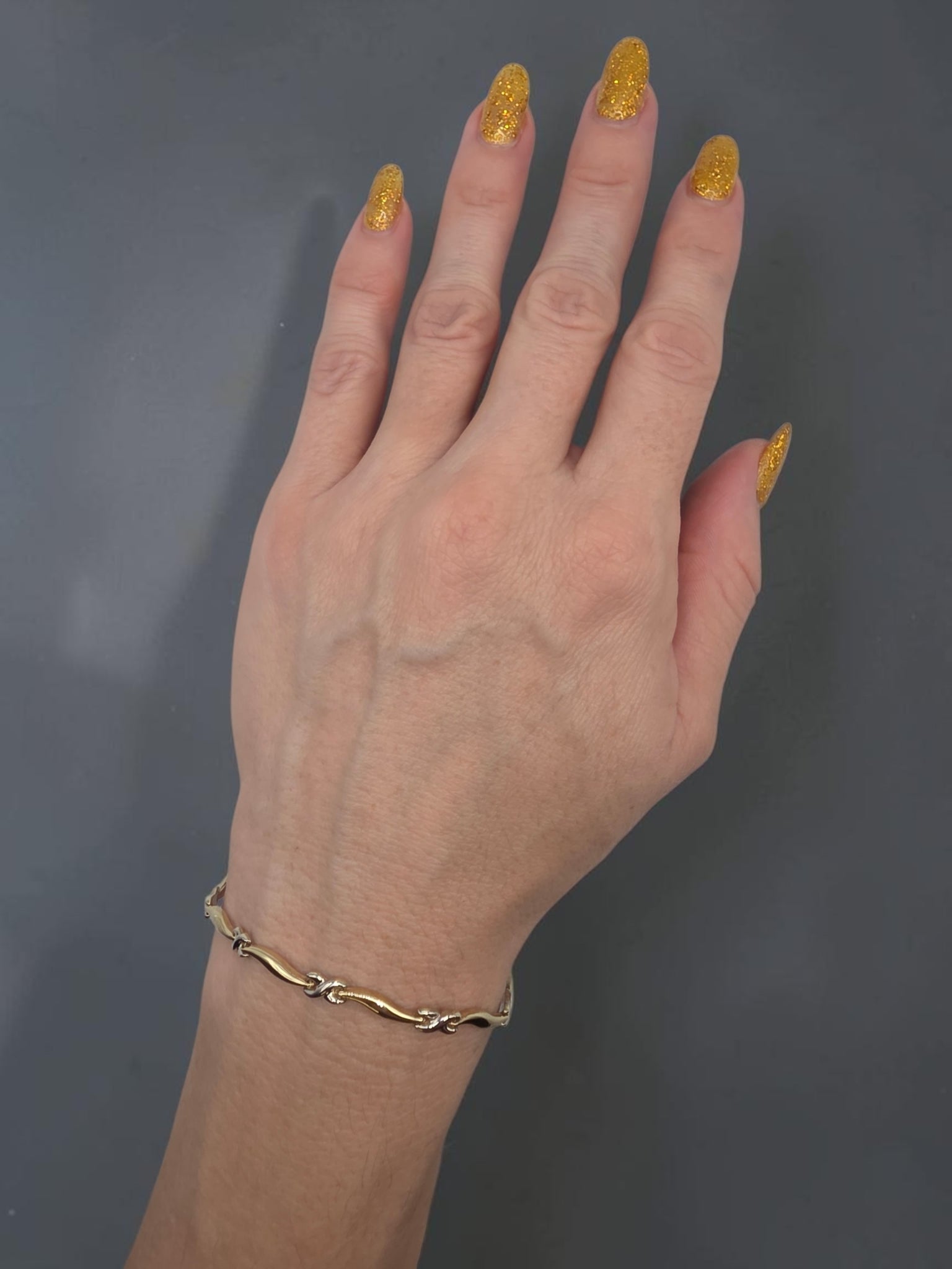 Solid 10K Two Tone Gold Criss Cross X Link Wave Station Bracelet 7.25 Inch