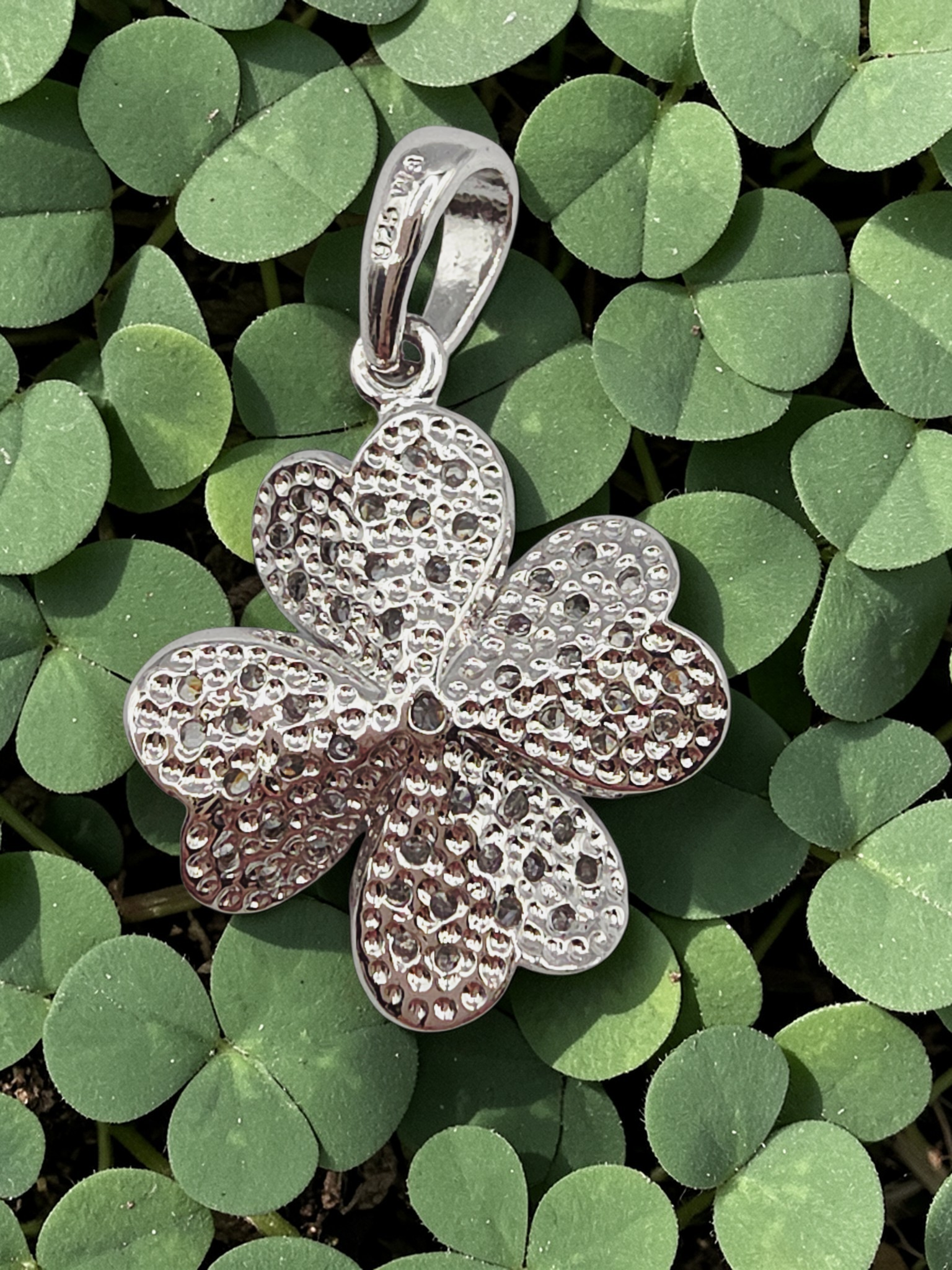 925 Sterling Silver Four Leaf Heart Clover CZ Necklace Pendant