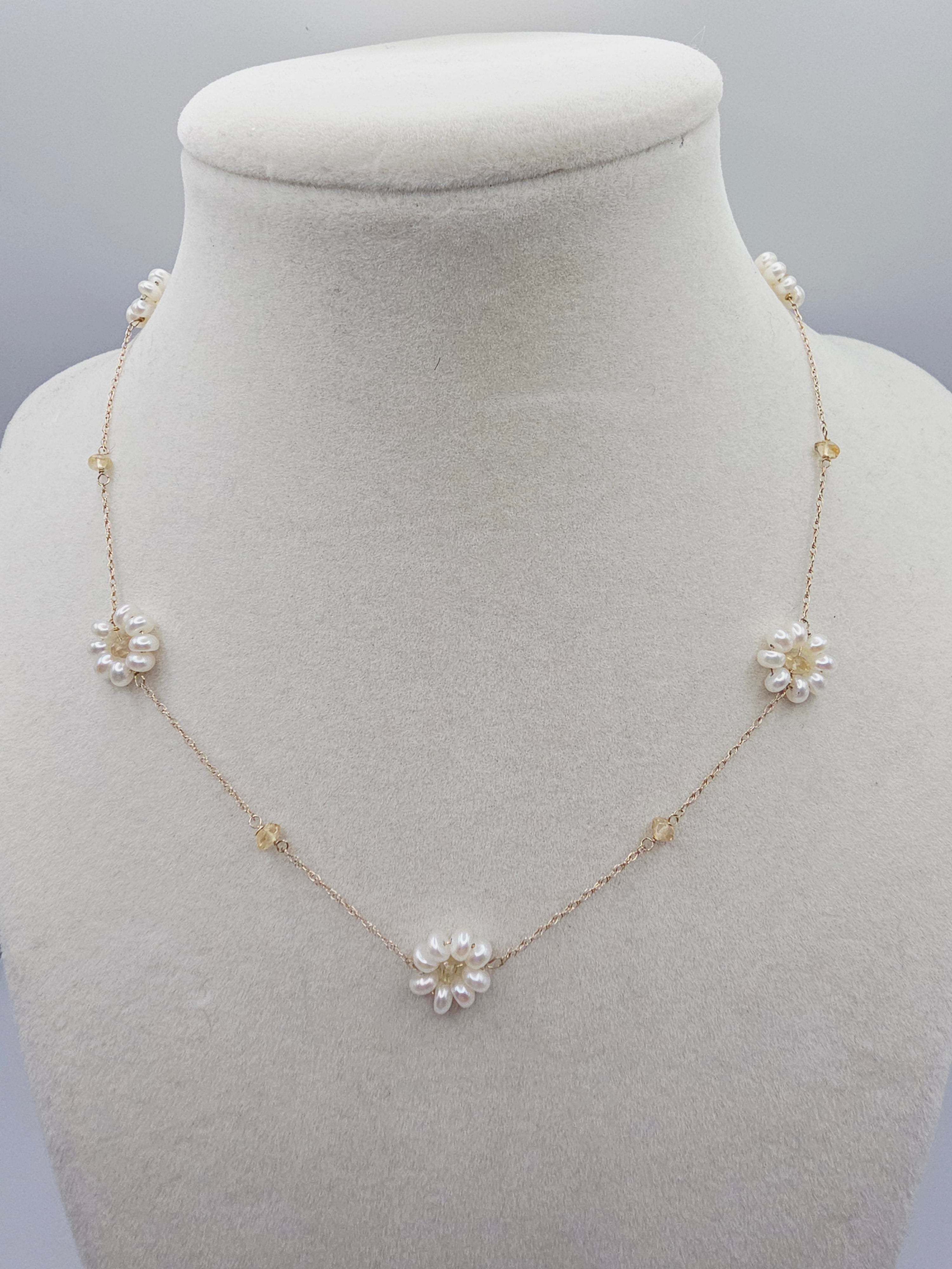 Solid 14K Yellow Gold Chain Necklace with Floral Pearl Accents - 15 Inches