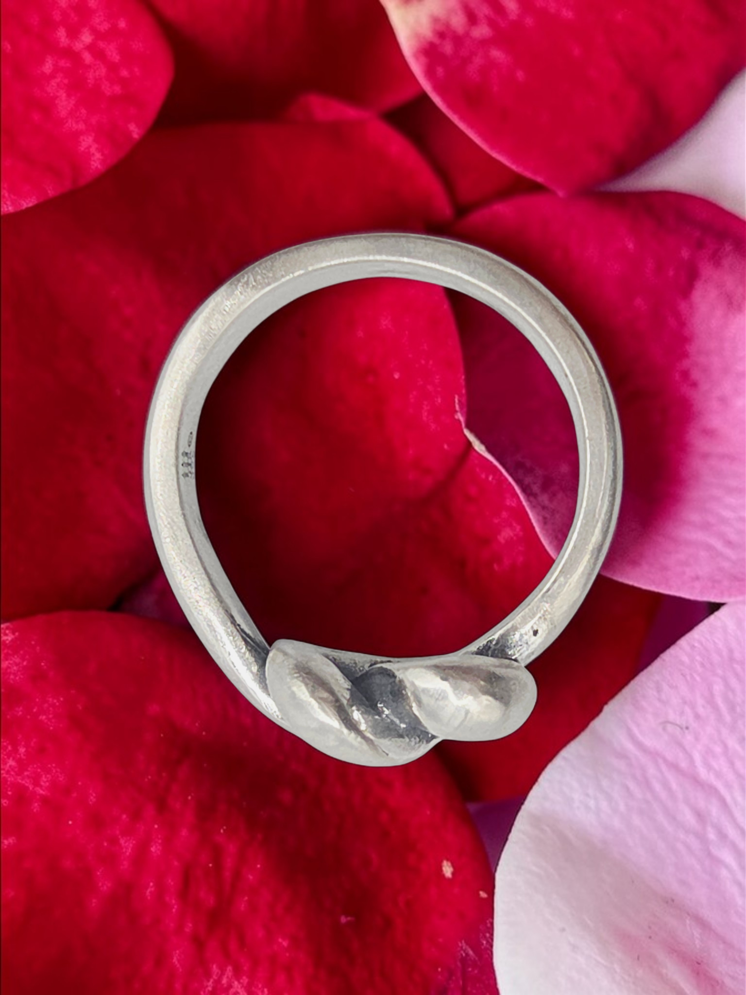 James Avery 925 Sterling Silver Heart Knot Ring - Size 6.25