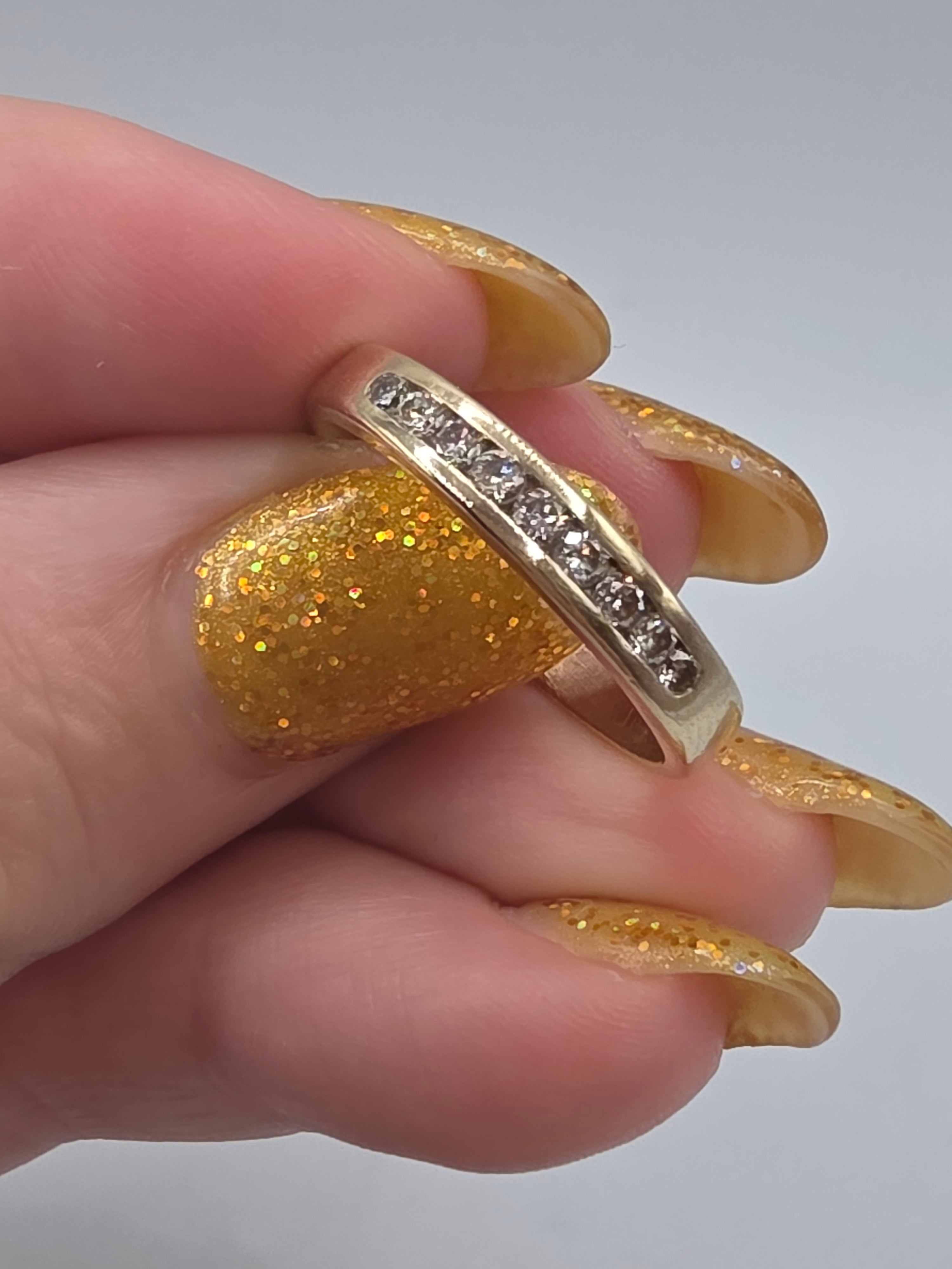 Solid 14K Yellow Gold 9 Diamond Channel Set Stackable Ring - Size 9