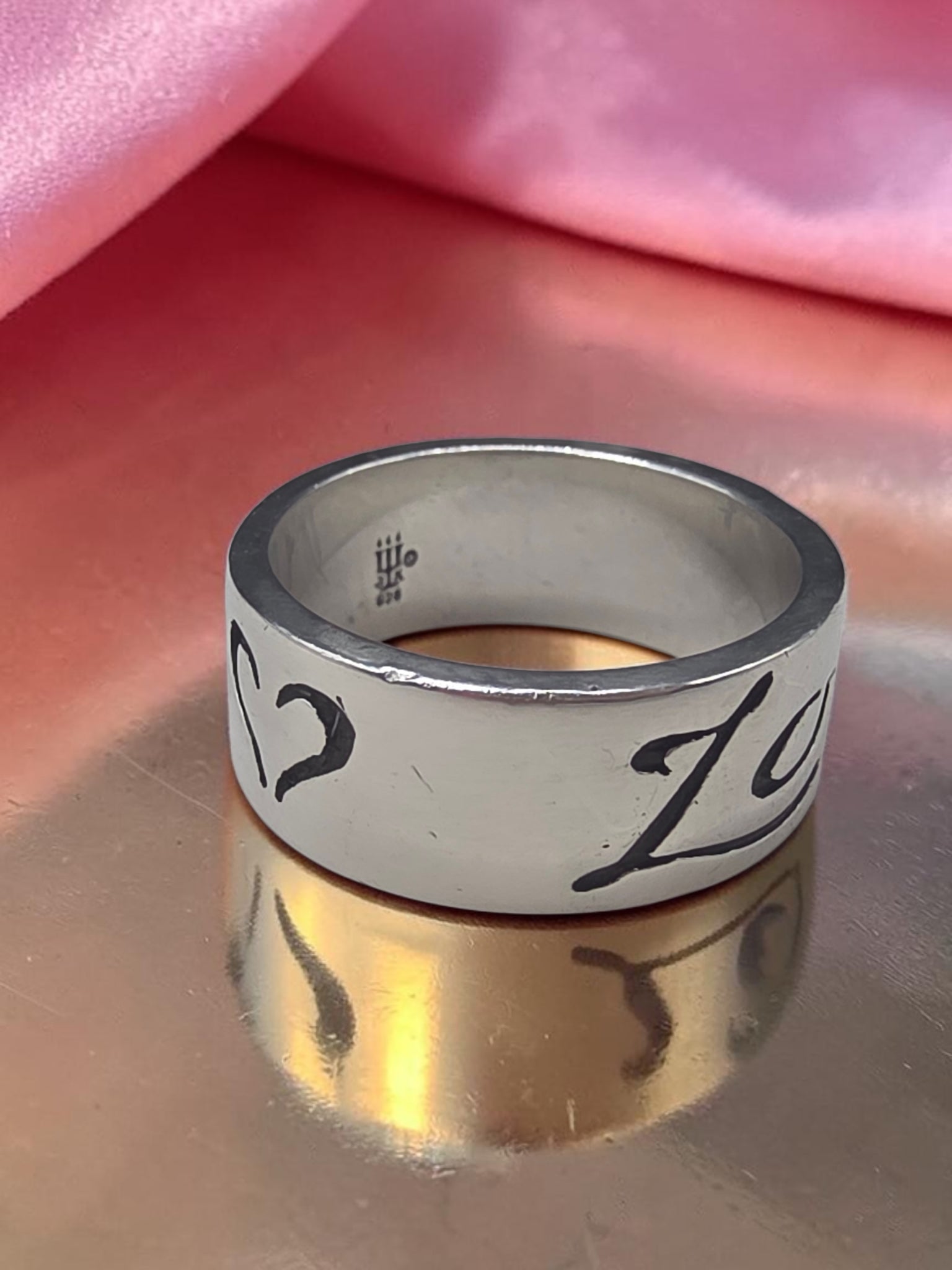 James Avery Love Script Ring Retired Size 5.25