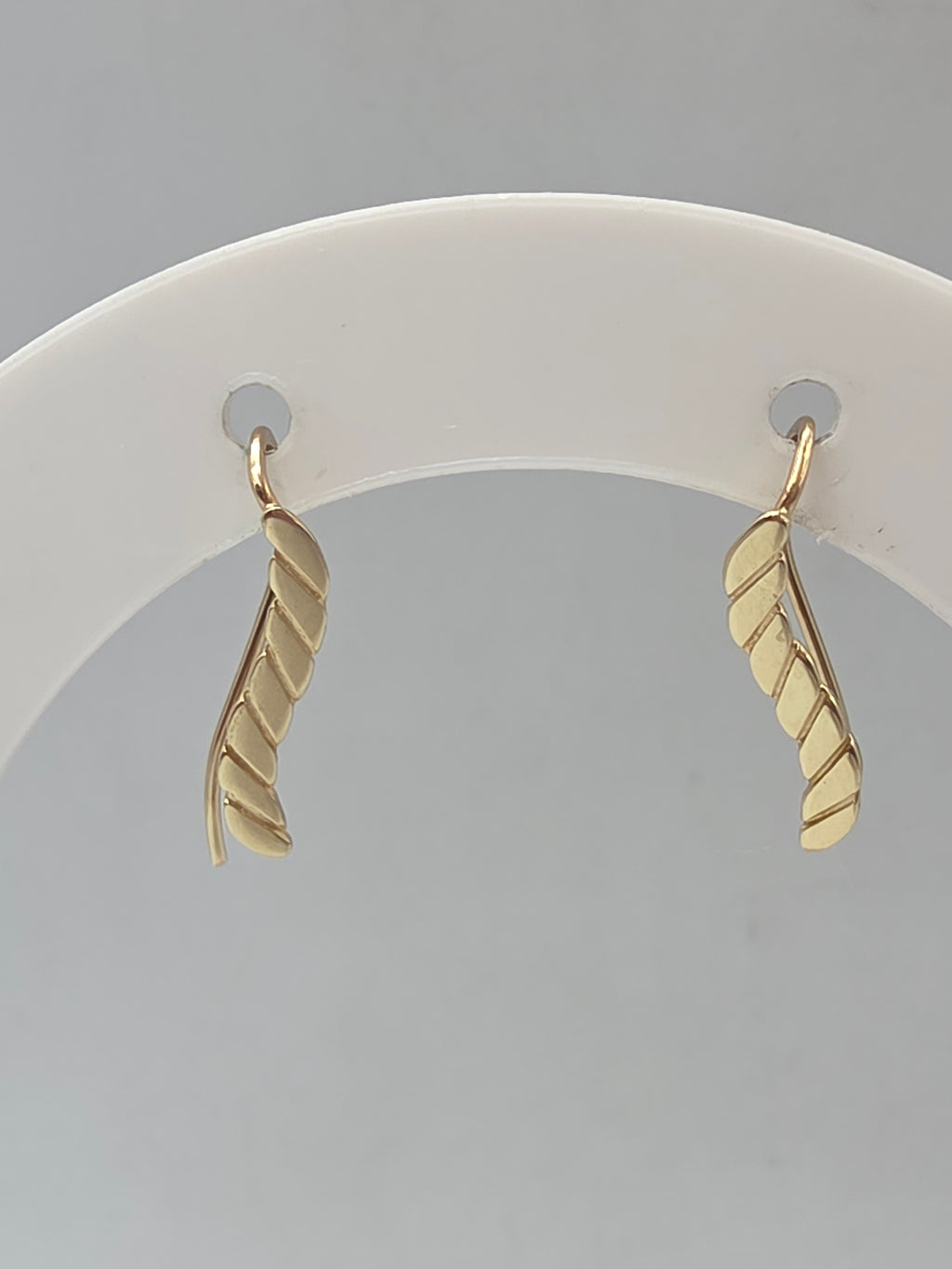 Solid 14K Yellow Gold Leaf Ear Climber Crawler Earrings Minimalist