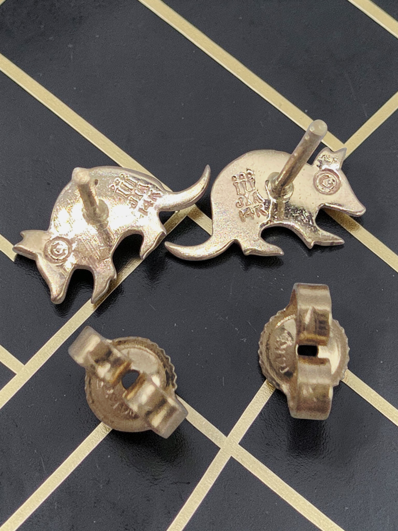 RETIRED James Avery Armadillo Solid 14K Gold Stud Earrings - RARE HTF