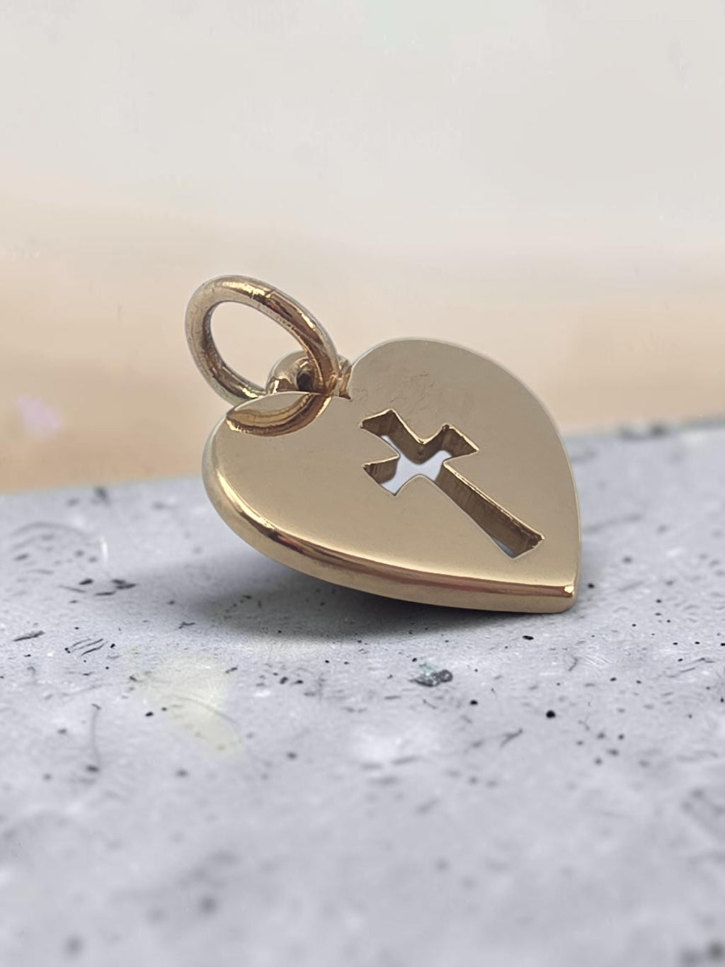 James Avery Solid 14K Yellow Gold Crosslet Cross Heart Charm Pendant