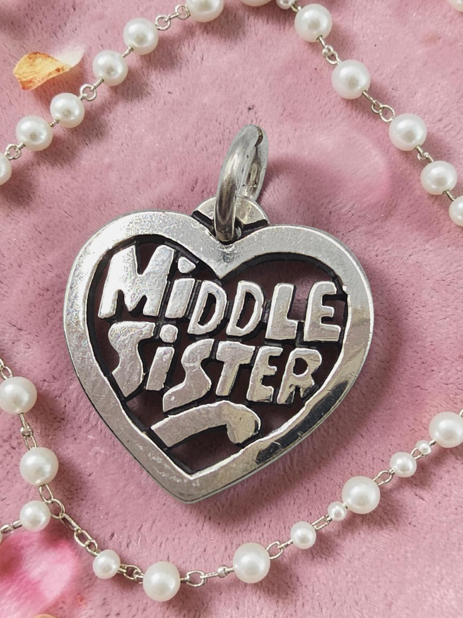 James Avery 925 Sterling silver Middle Sister Heart Charm Pendant