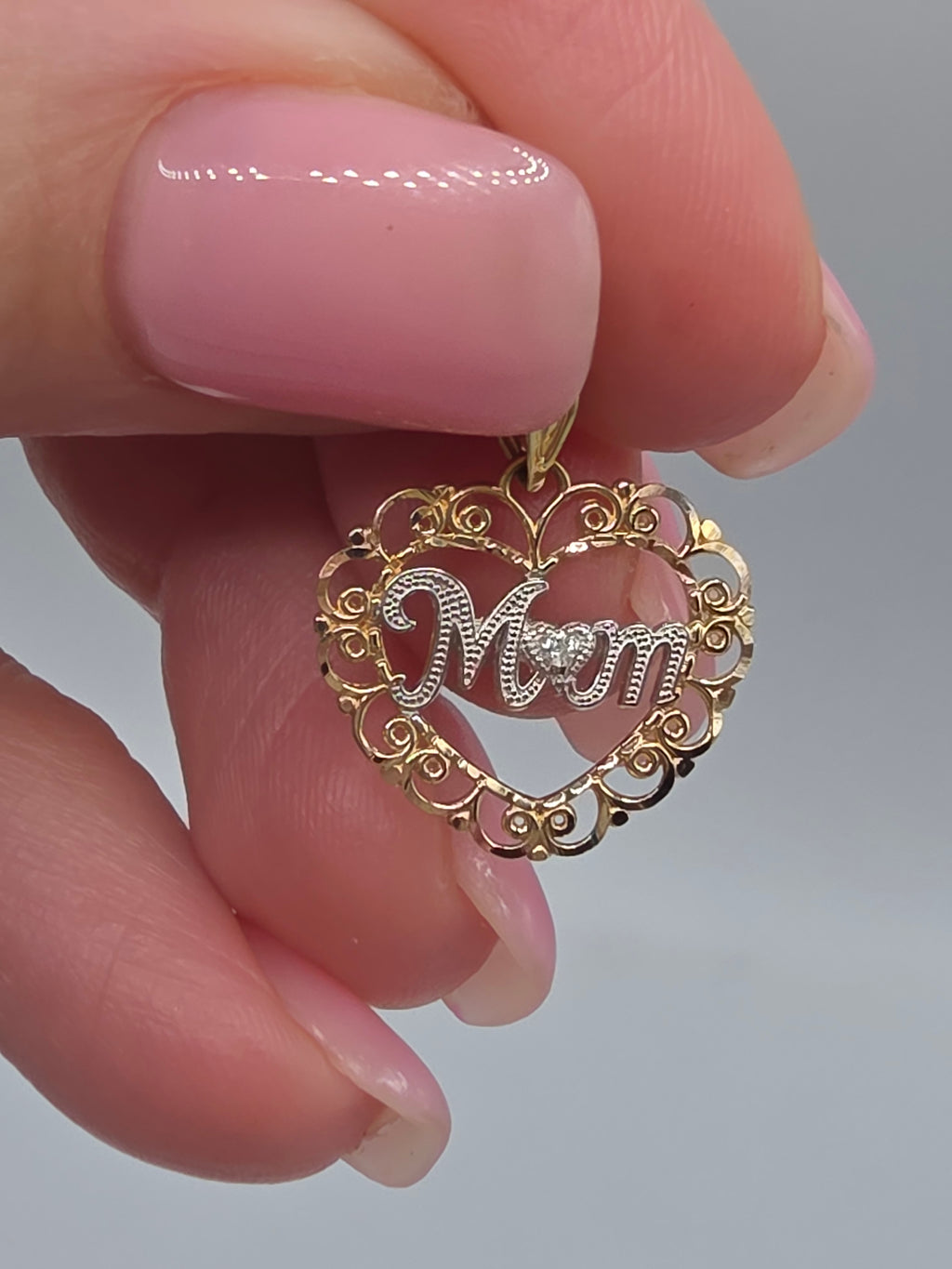 Vintage Michael Anthony Solid 14K Two Tone Mom Heart Pendant Diamond Accent