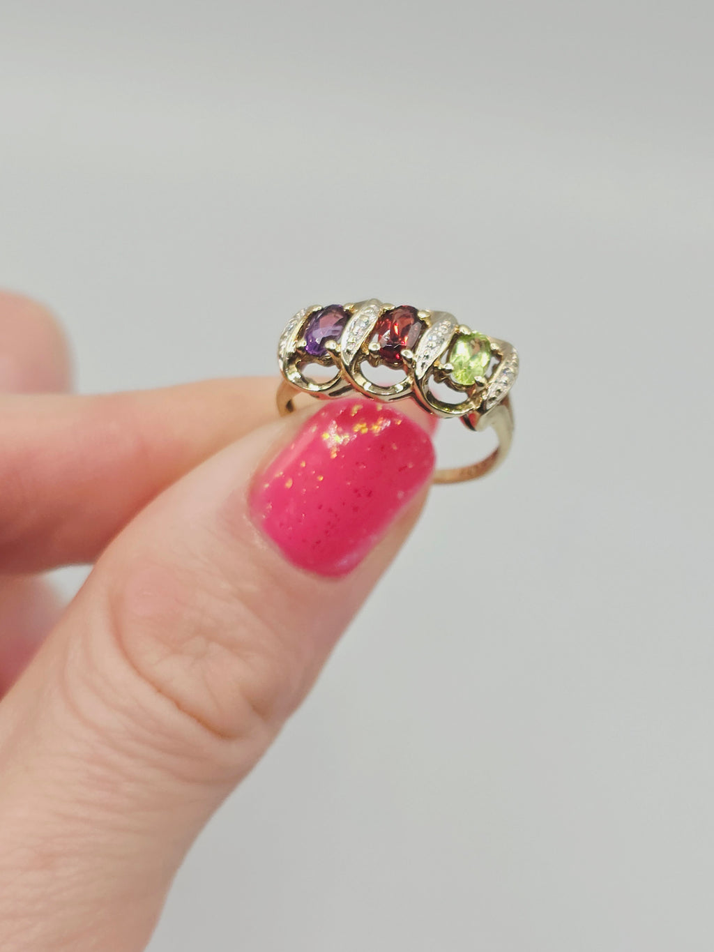 Solid 9K Gold Ring with Peridot, Garnet, Amethyst and Diamonds - Size 7.5
