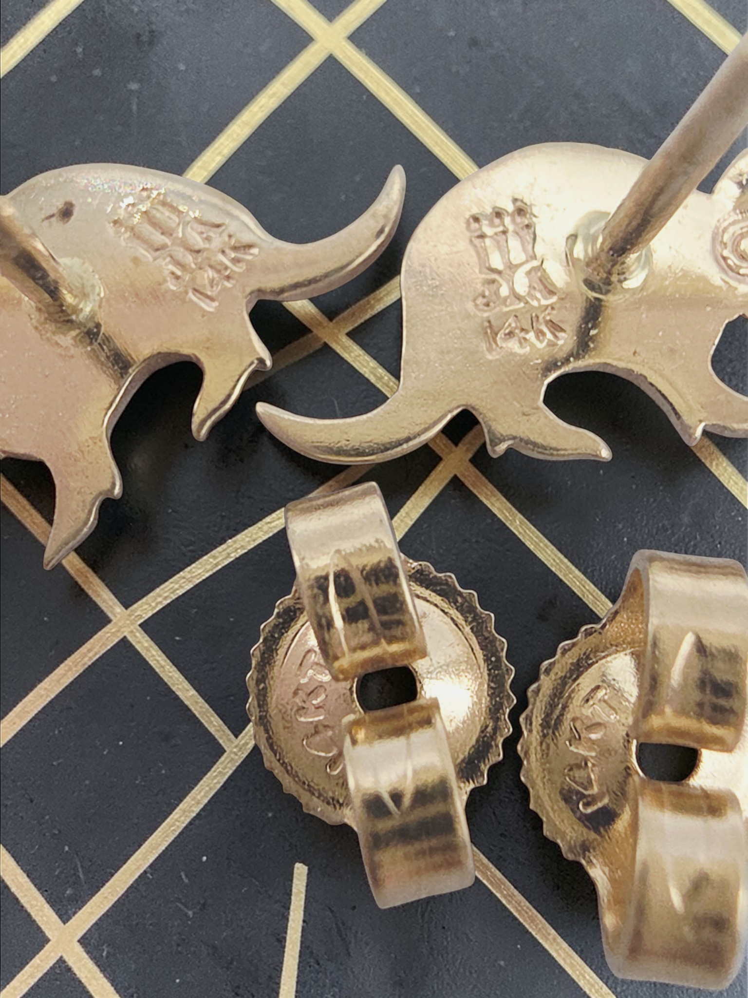 RETIRED James Avery Armadillo Solid 14K Gold Stud Earrings - RARE HTF