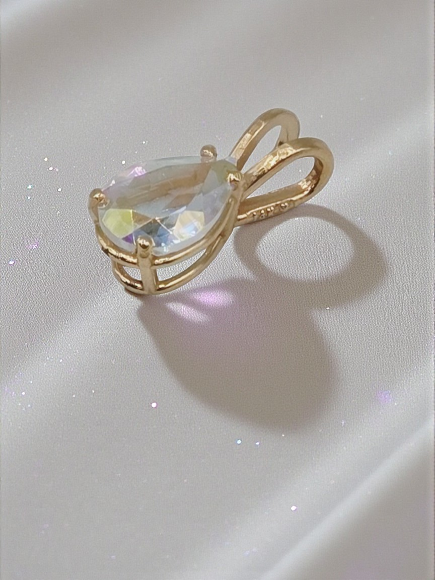 Solid 10K Yellow Gold Pendant with Pear Cut Rainbow Gemstone