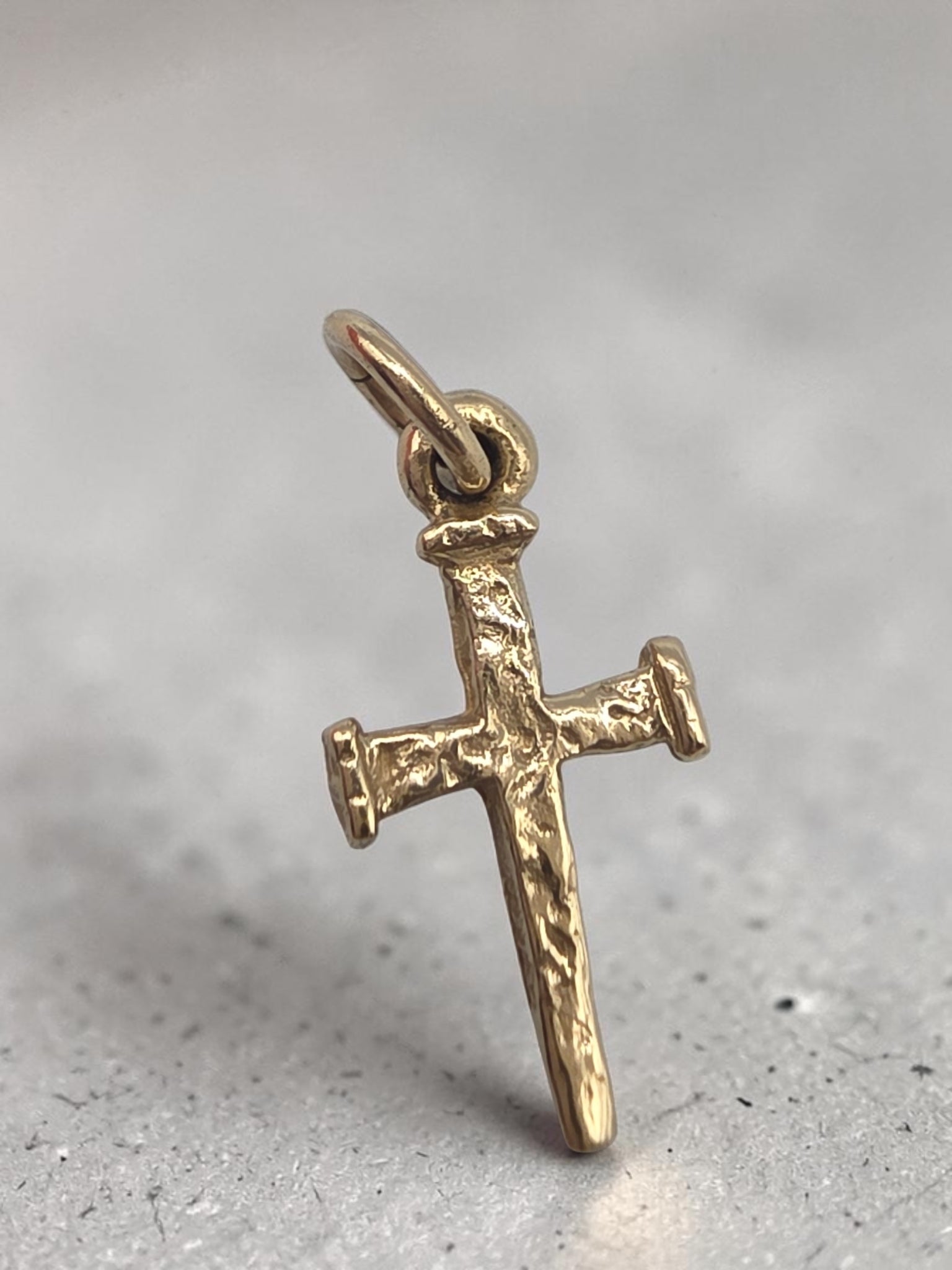 Retired James Avery Solid 14K Gold Small Nail Cross Charm 1/2 Inch Rare Uncut