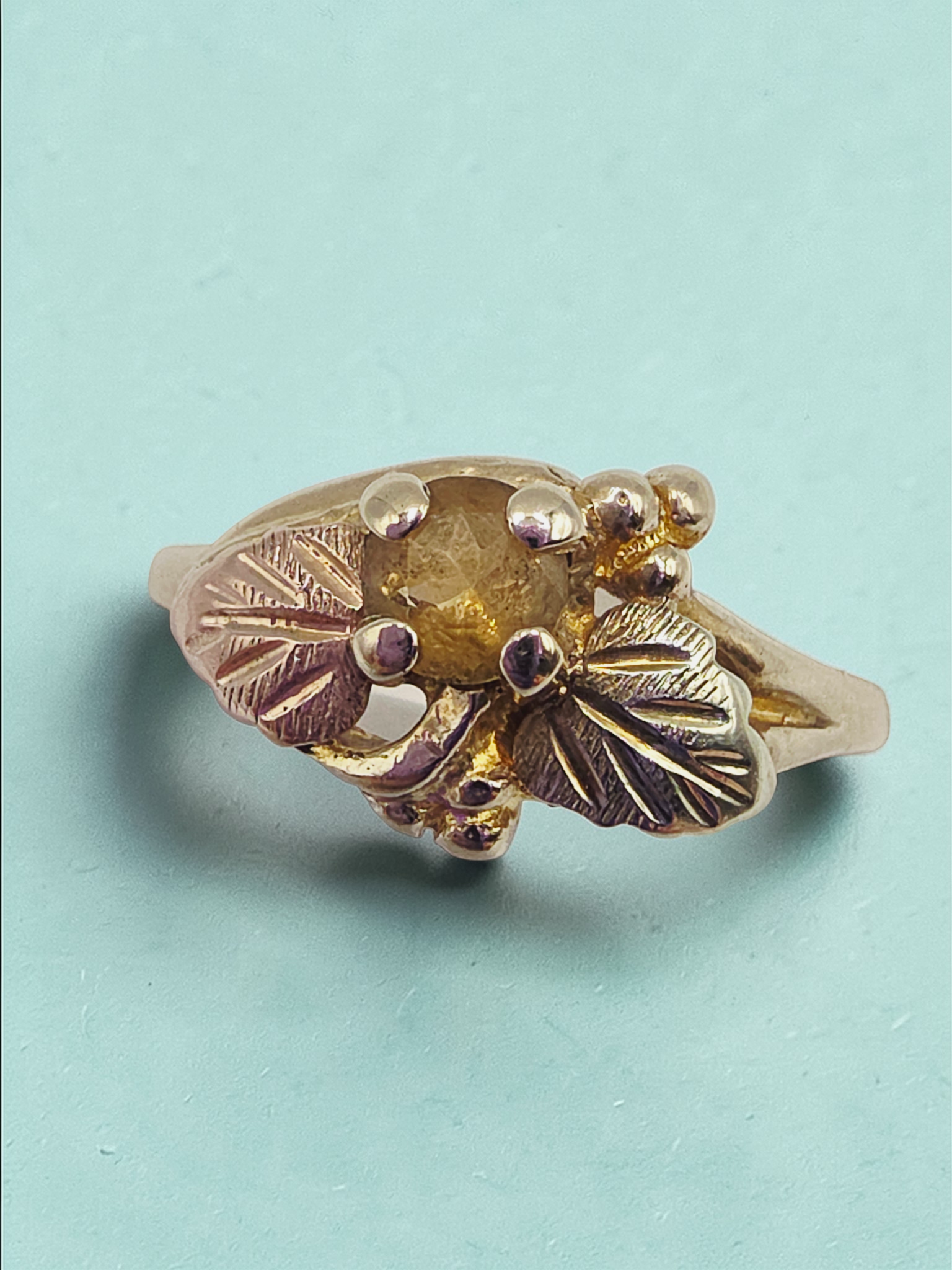 Black Hills Gold Solid 10K Ring with Citrine & 12K Leaf Accents - Size 6.75