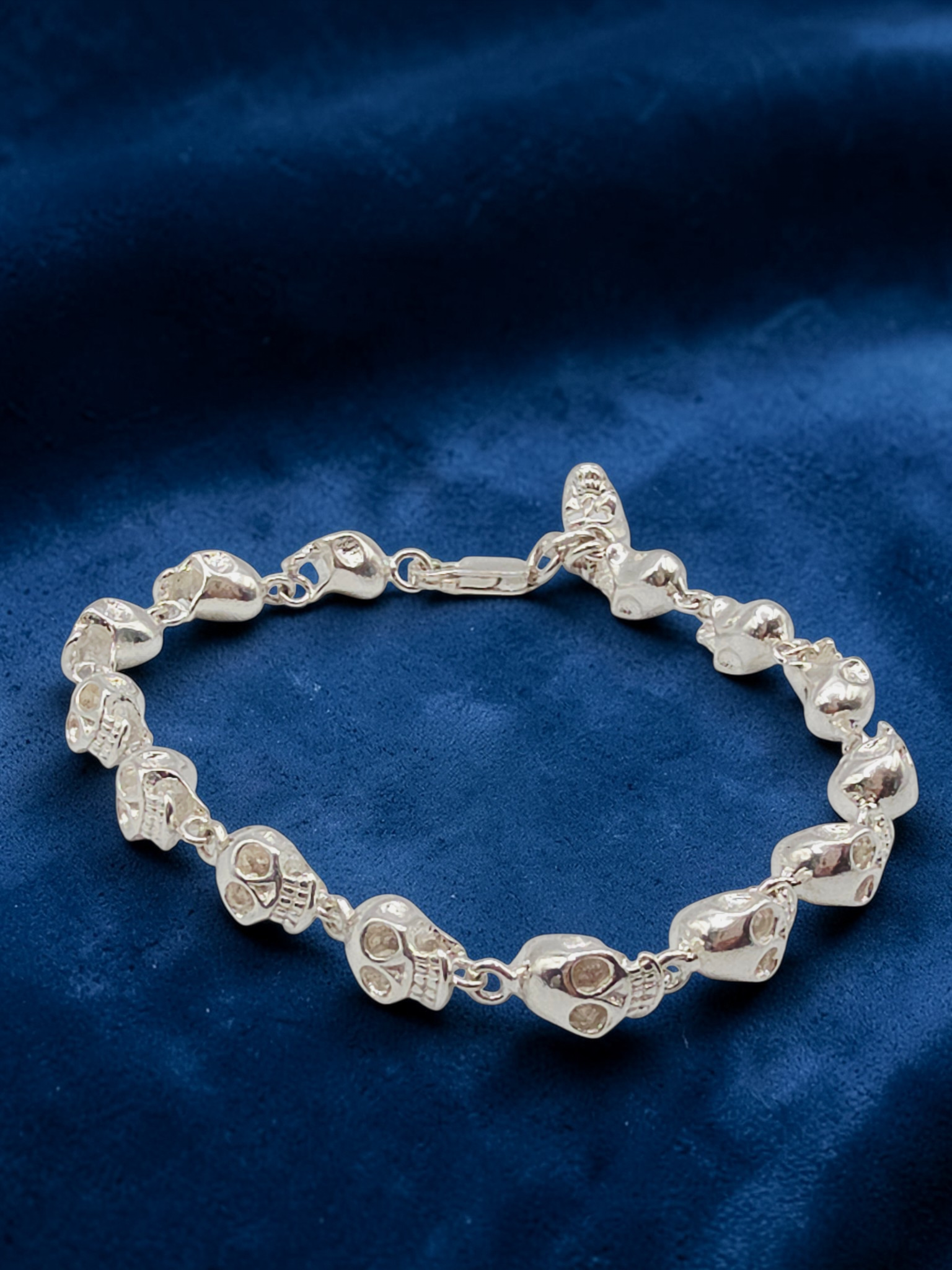 925 Sterling Silver Skull Bones Link Bracelet - 6.75 Inch
