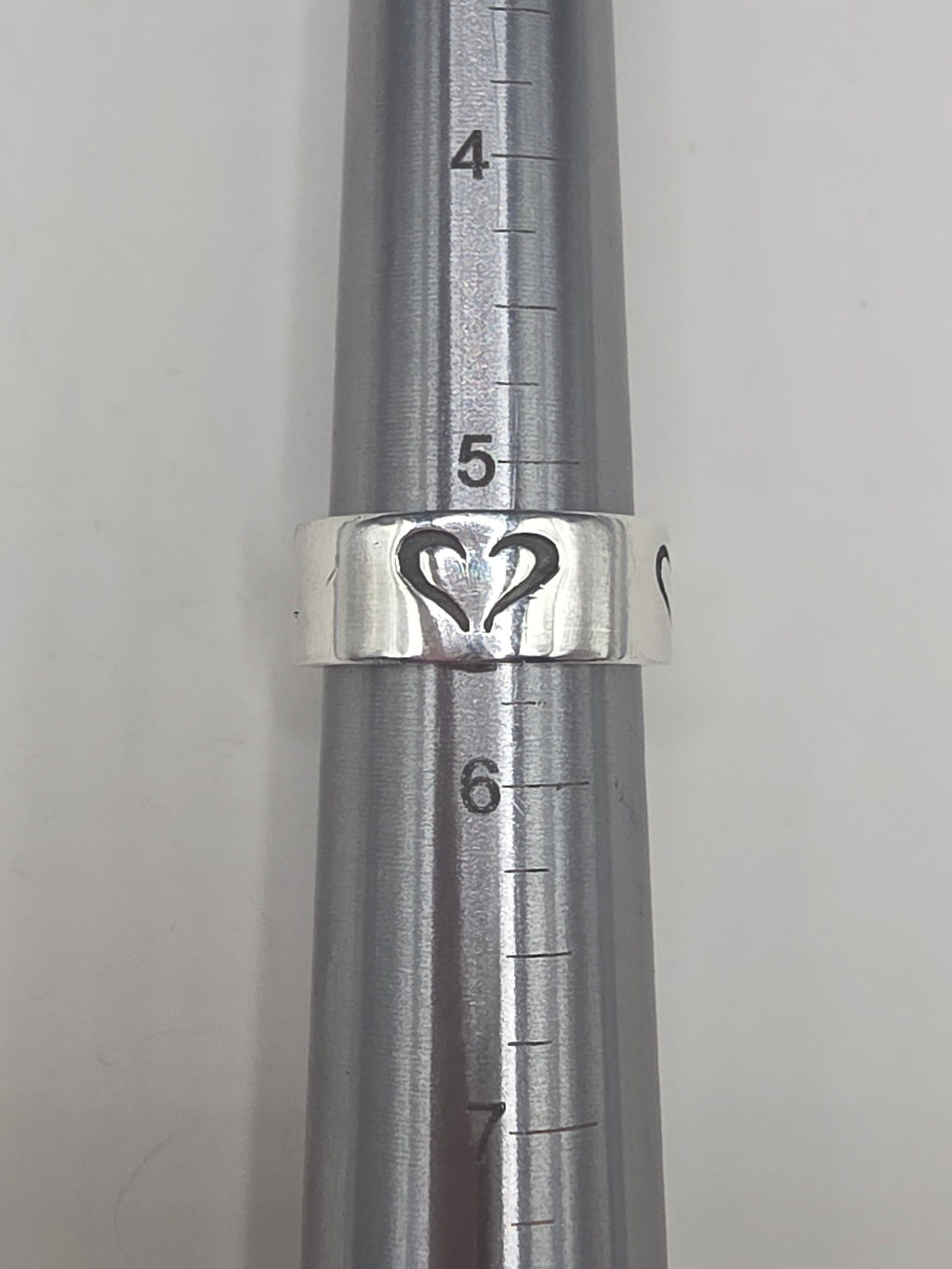 James Avery Love Script Ring Retired Size 5.25