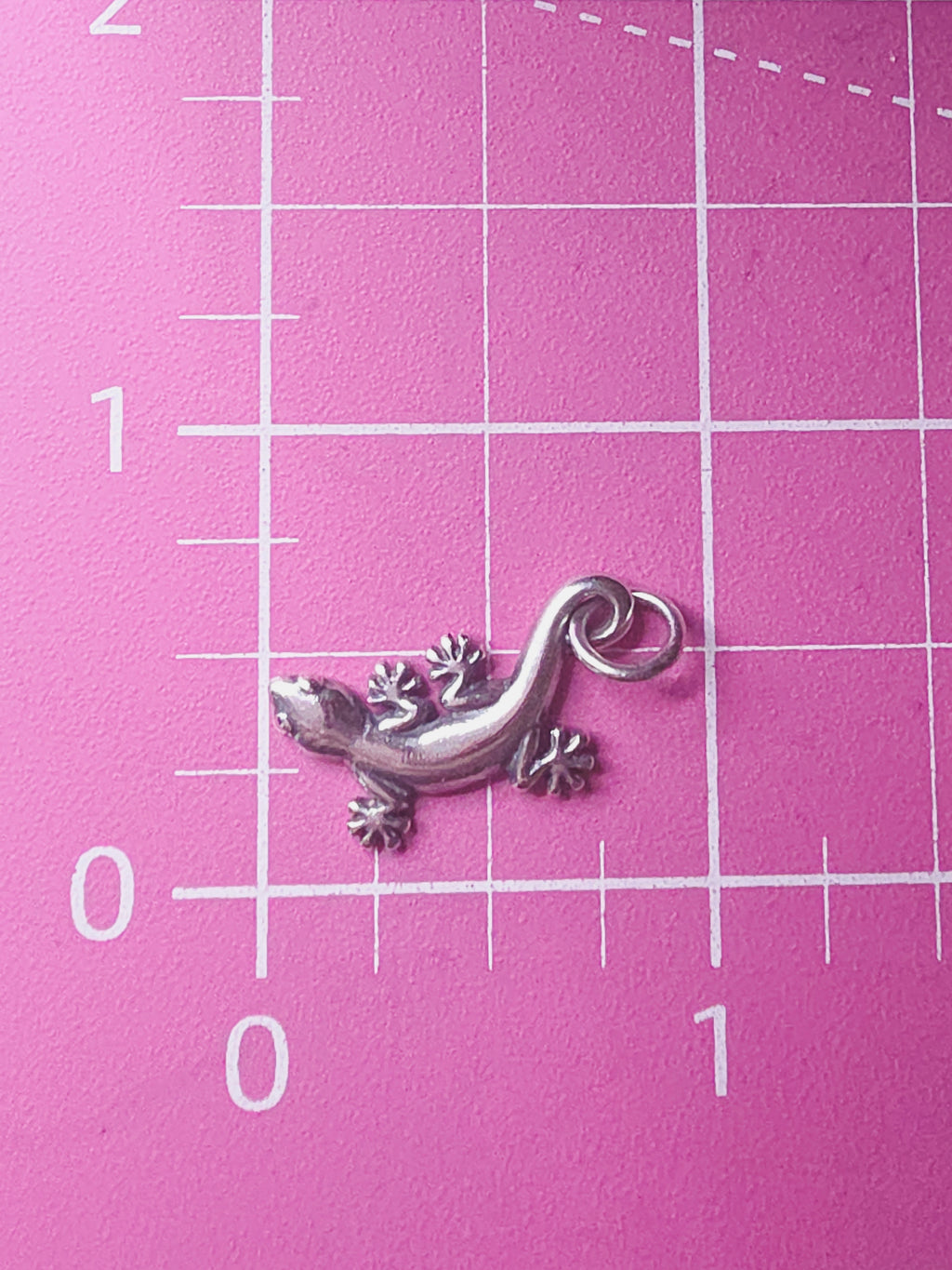 James Avery Sterling Silver Gecko Lizard Charm Pendant - RETIRED