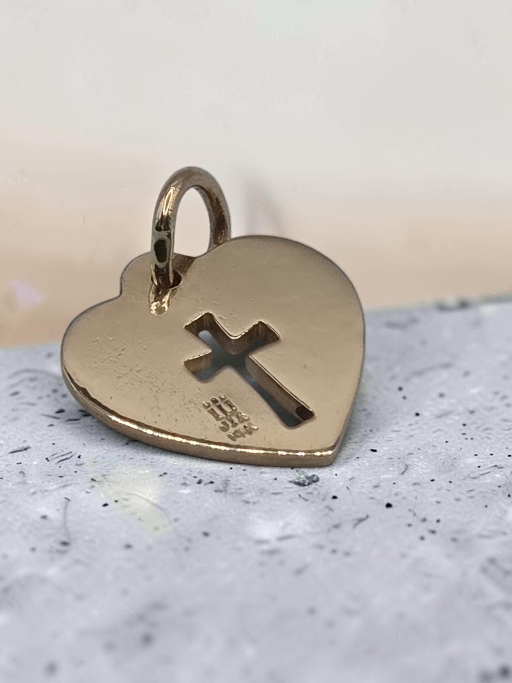 James Avery Solid 14K Yellow Gold Crosslet Cross Heart Charm Pendant