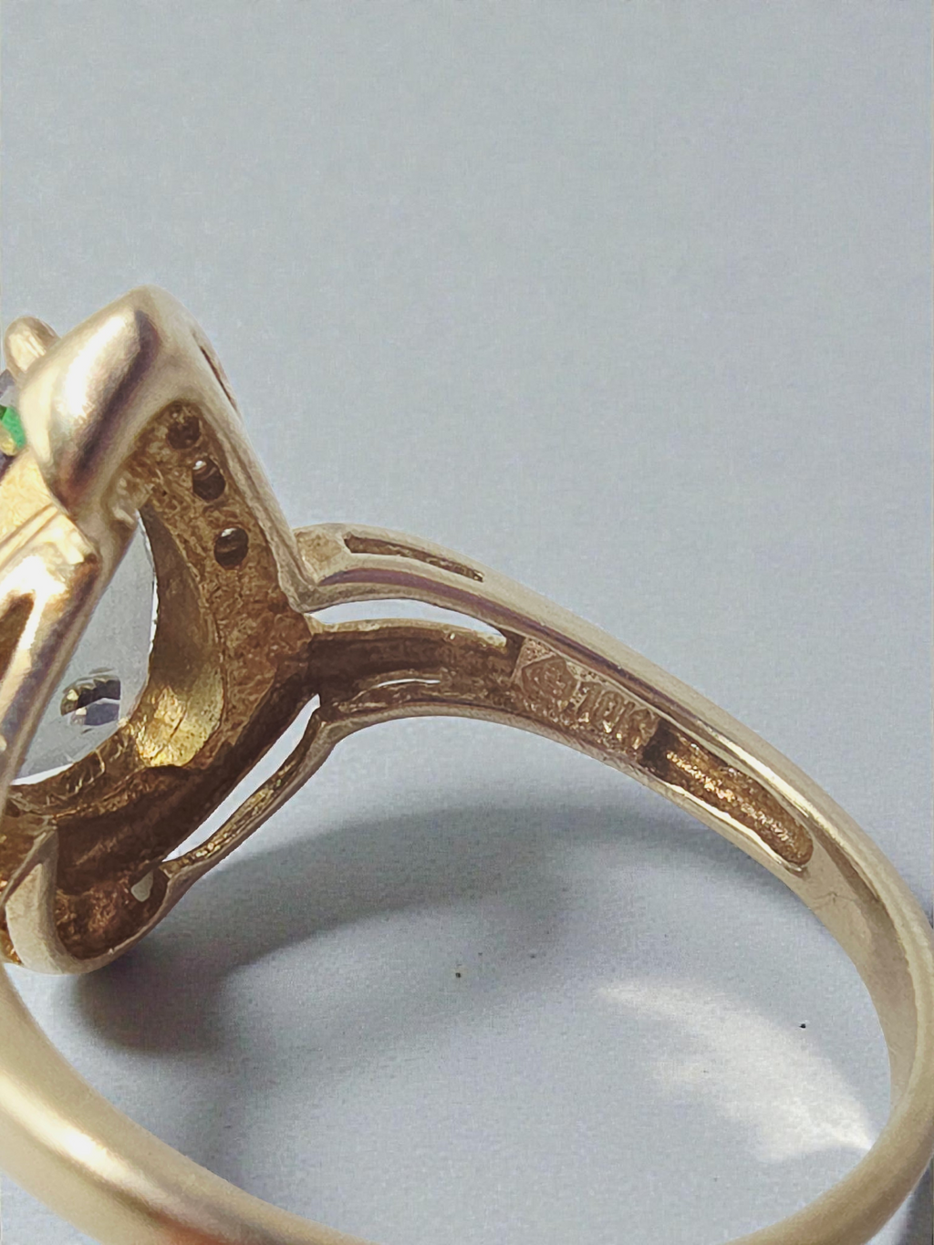 Solid 10K Yellow Gold Ring with Pear Cut Mystic Topaz and Diamond Accents Size 9