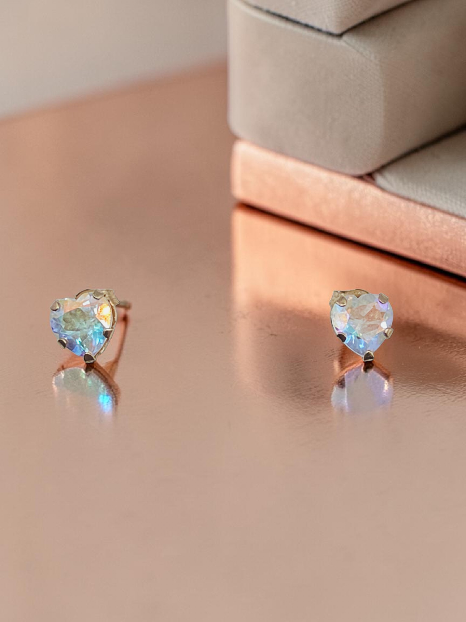 Solid 10K Yellow Gold Heart Cut Mystic Platinum Topaz Stud Earrings