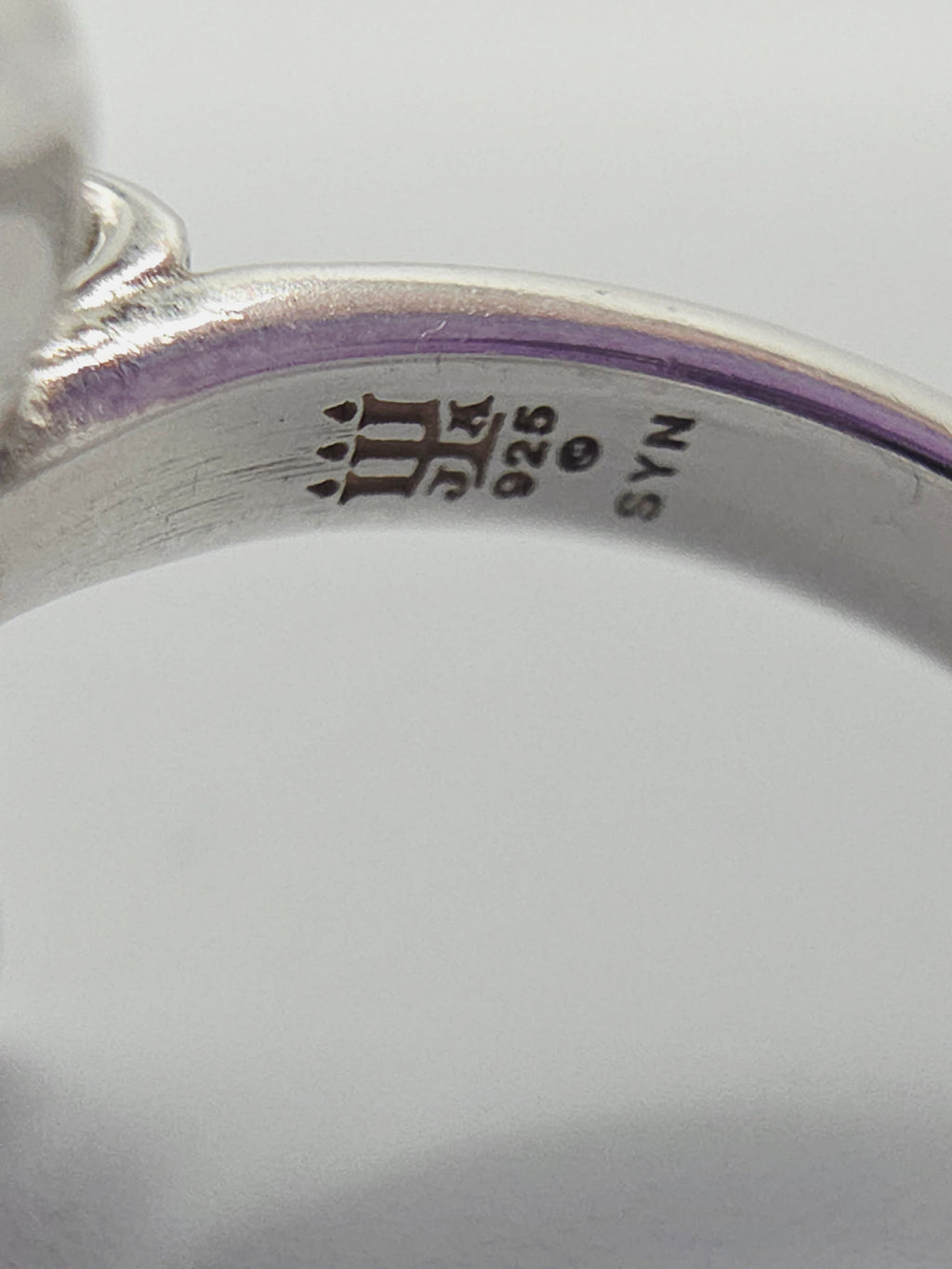 RETIRED James Avery 925 Sterling Silver Ribbon Cross Ring with Ruby - Size 5